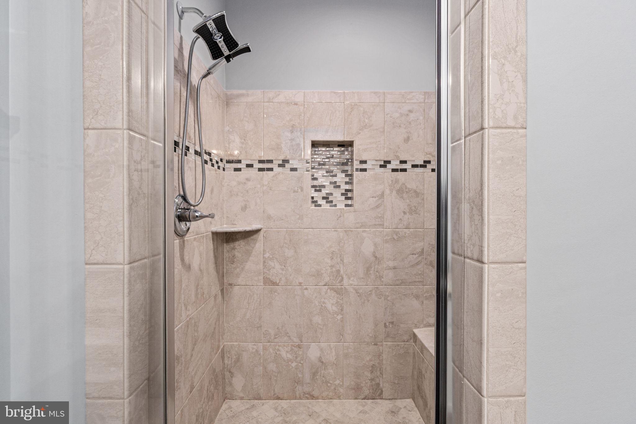 AVALON - Residential