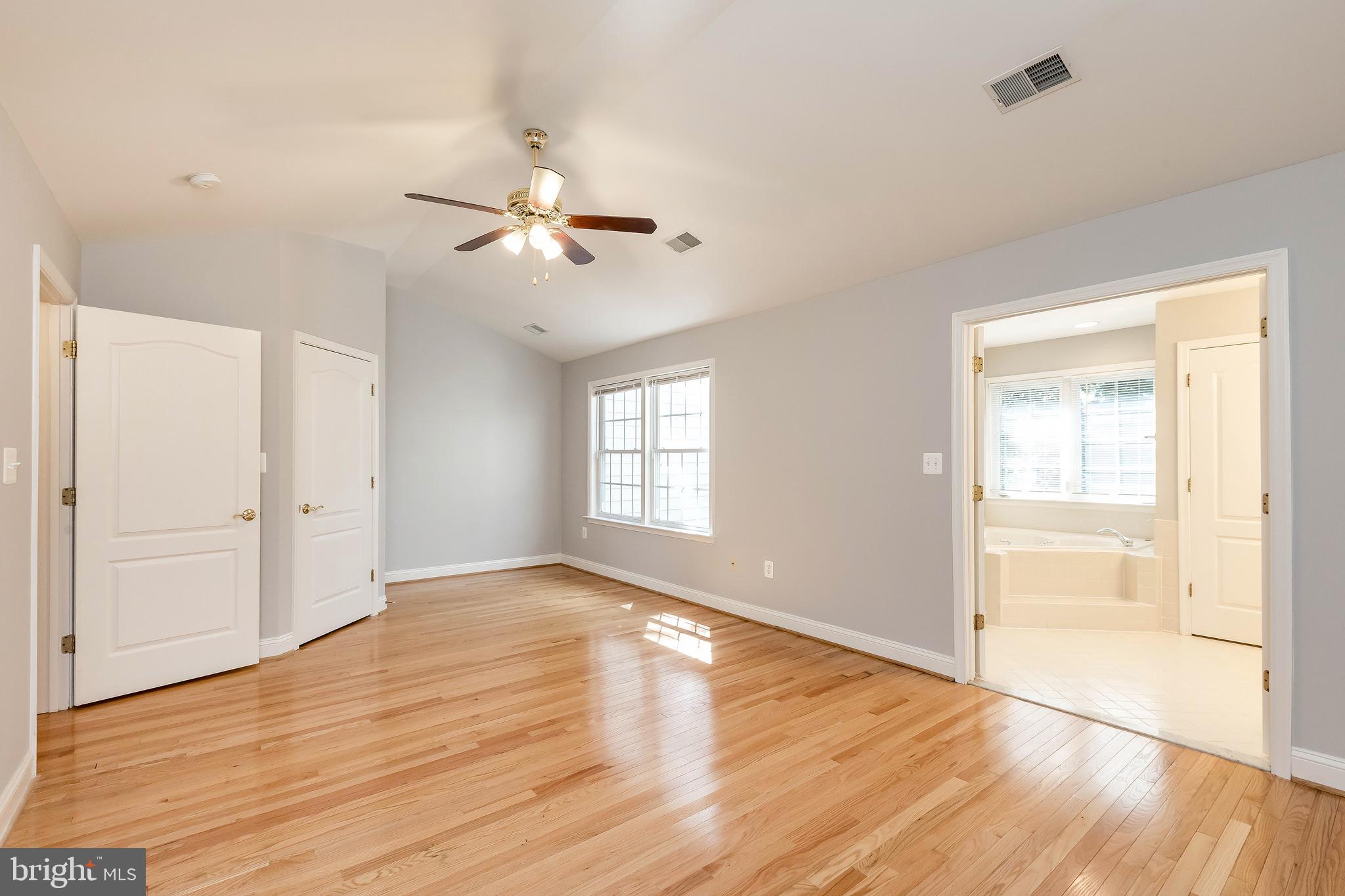 CYRANDALL VALLEY - Residential Lease