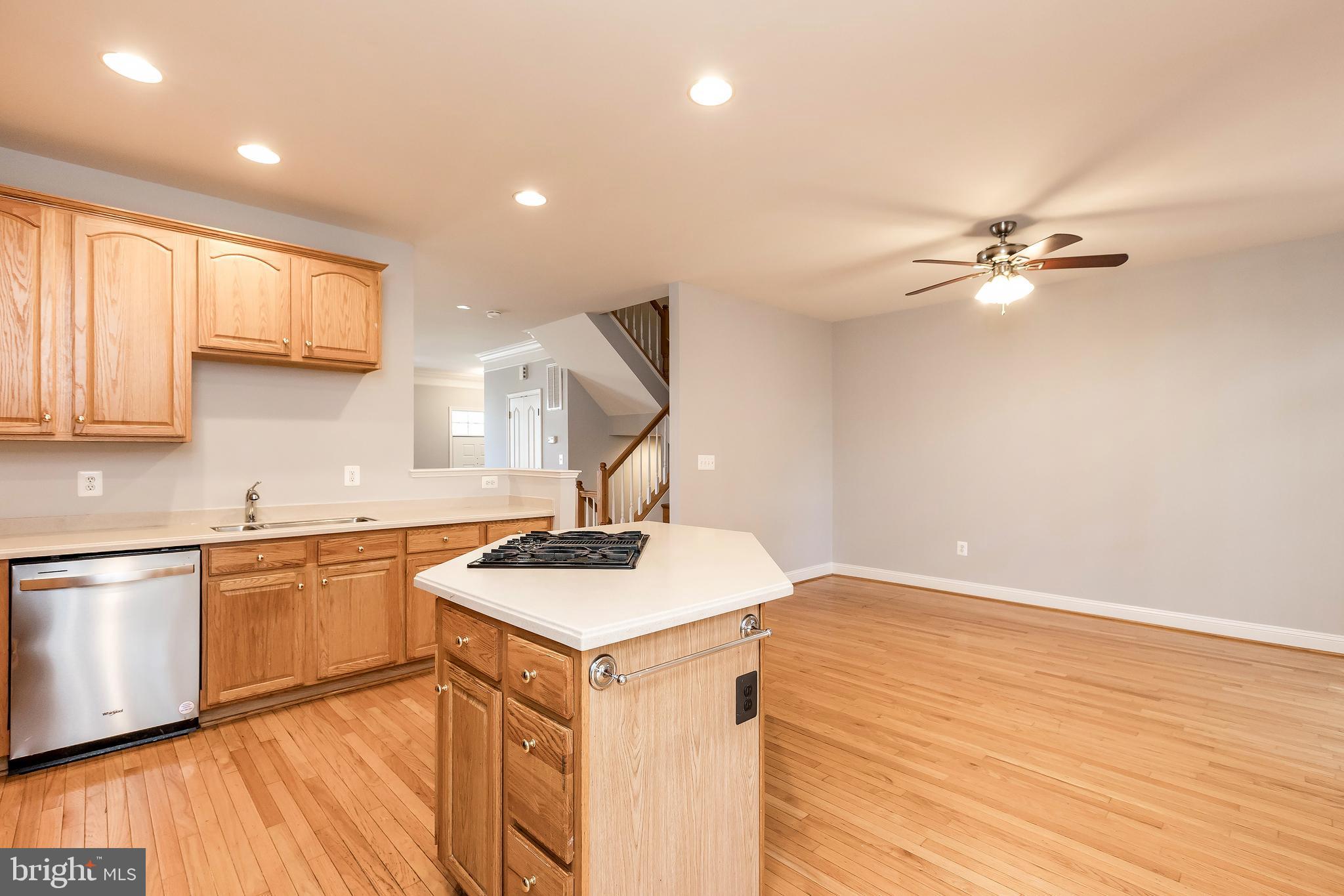 CYRANDALL VALLEY - Residential Lease