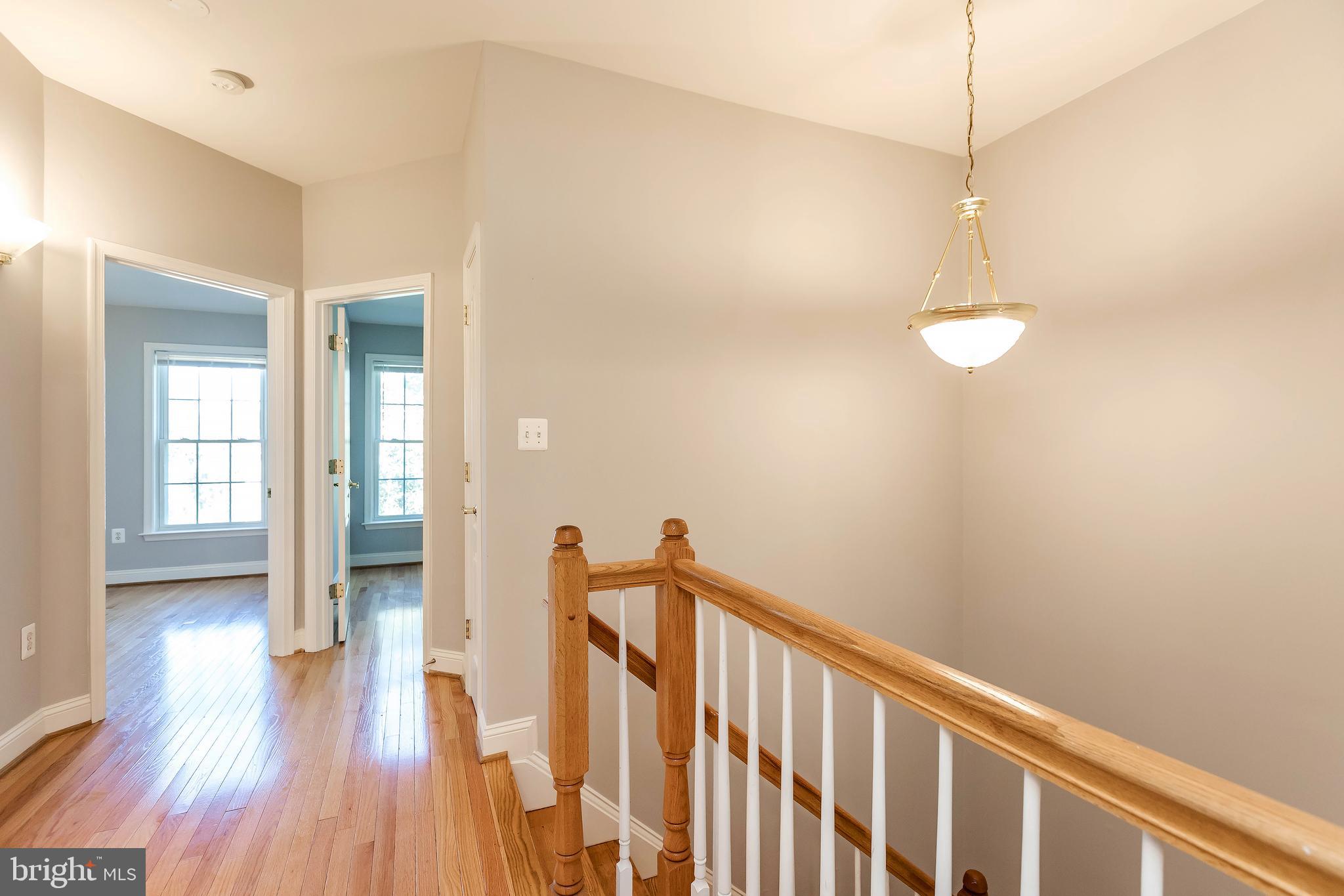 CYRANDALL VALLEY - Residential Lease