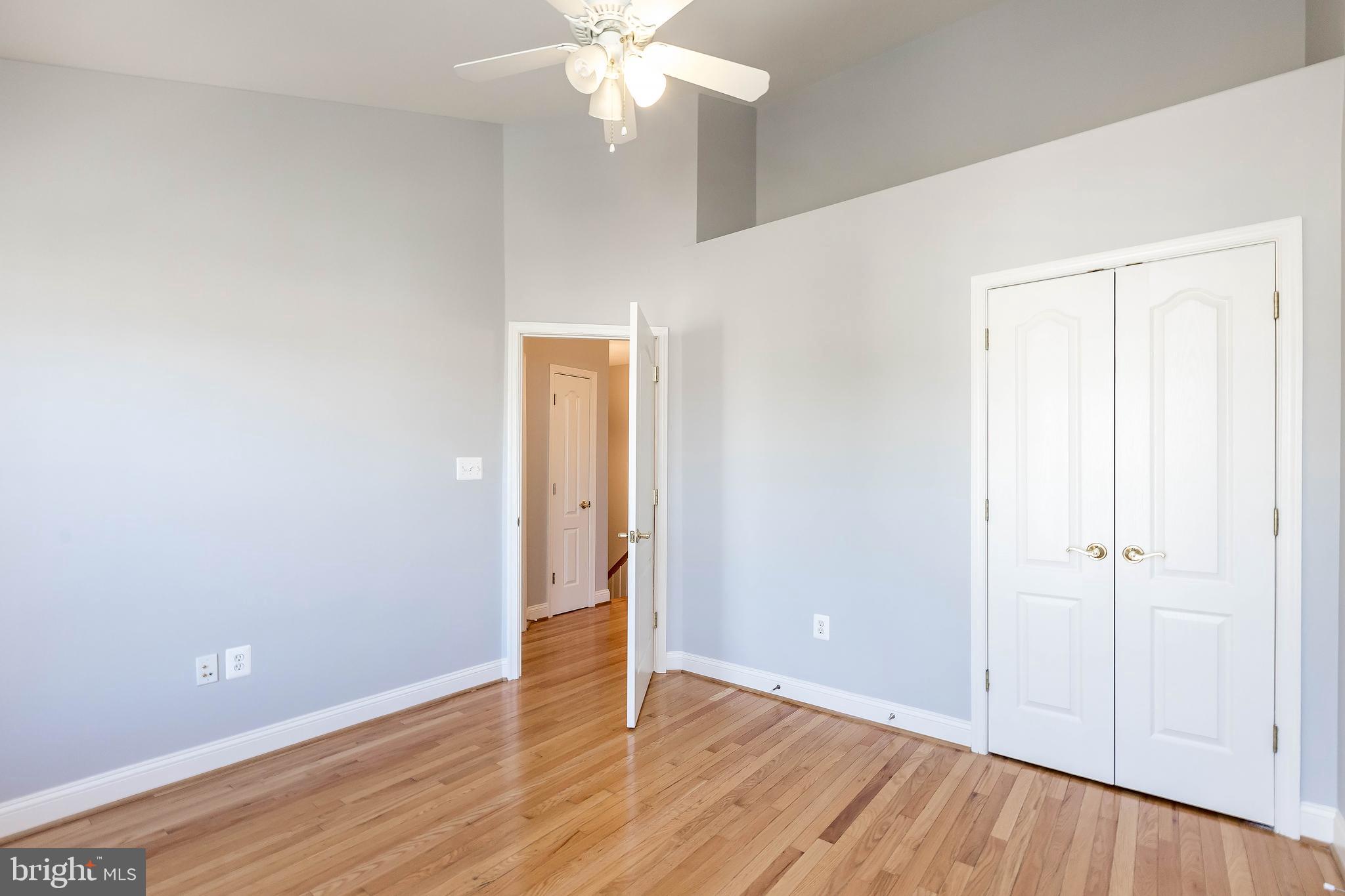 CYRANDALL VALLEY - Residential Lease