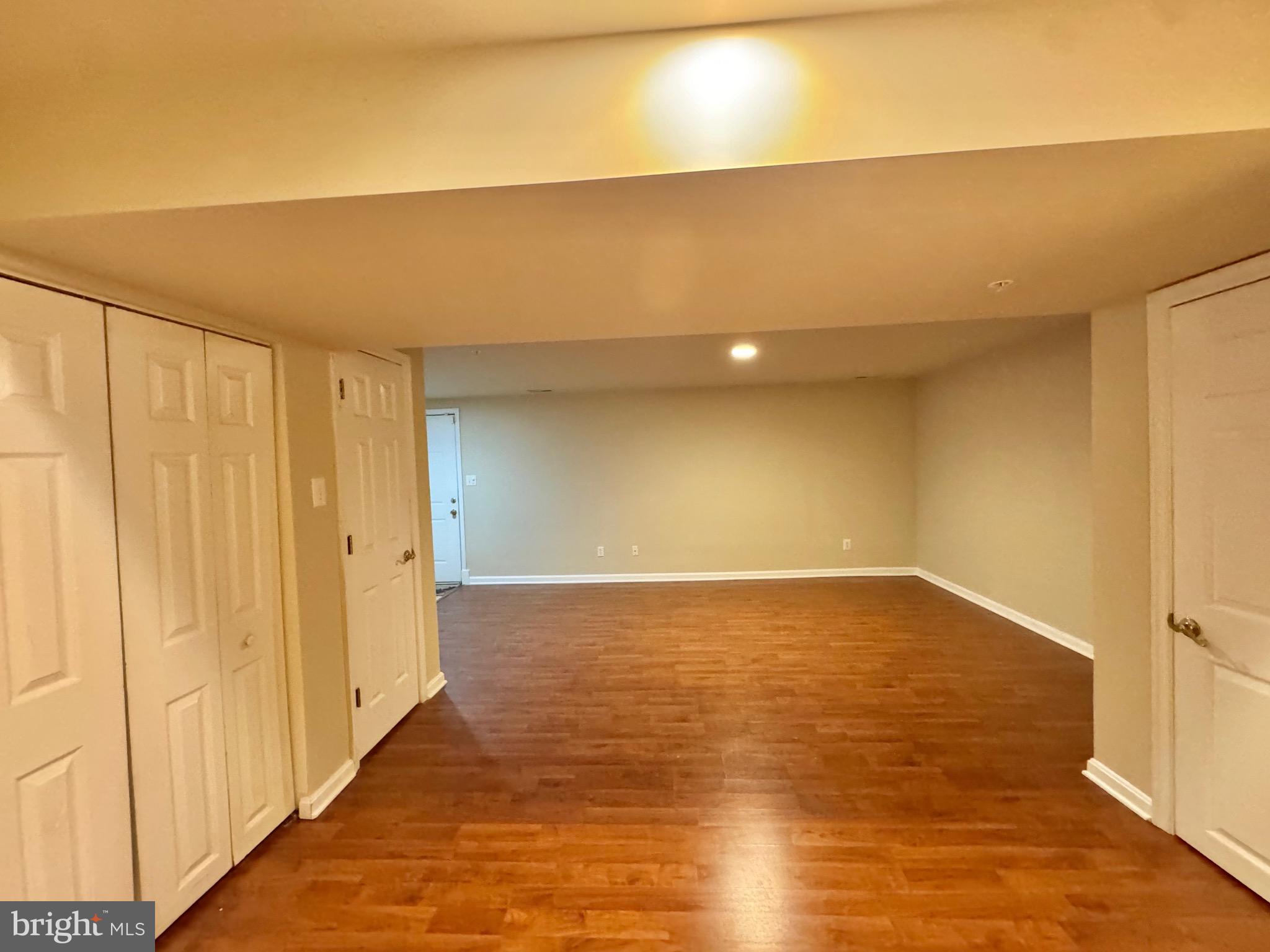 SEVEN OAKS - Residential Lease