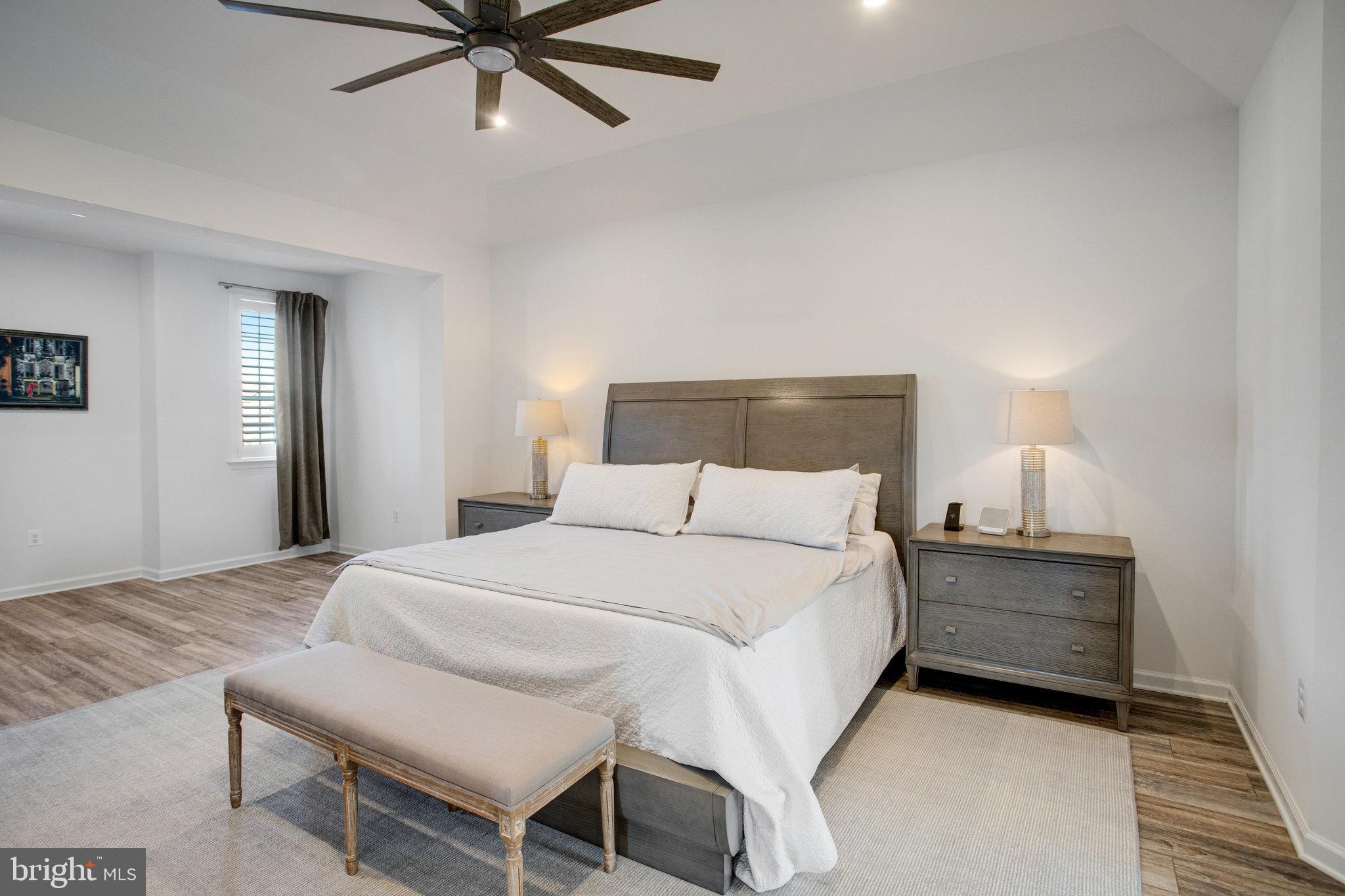 EMBREY MILL - Residential