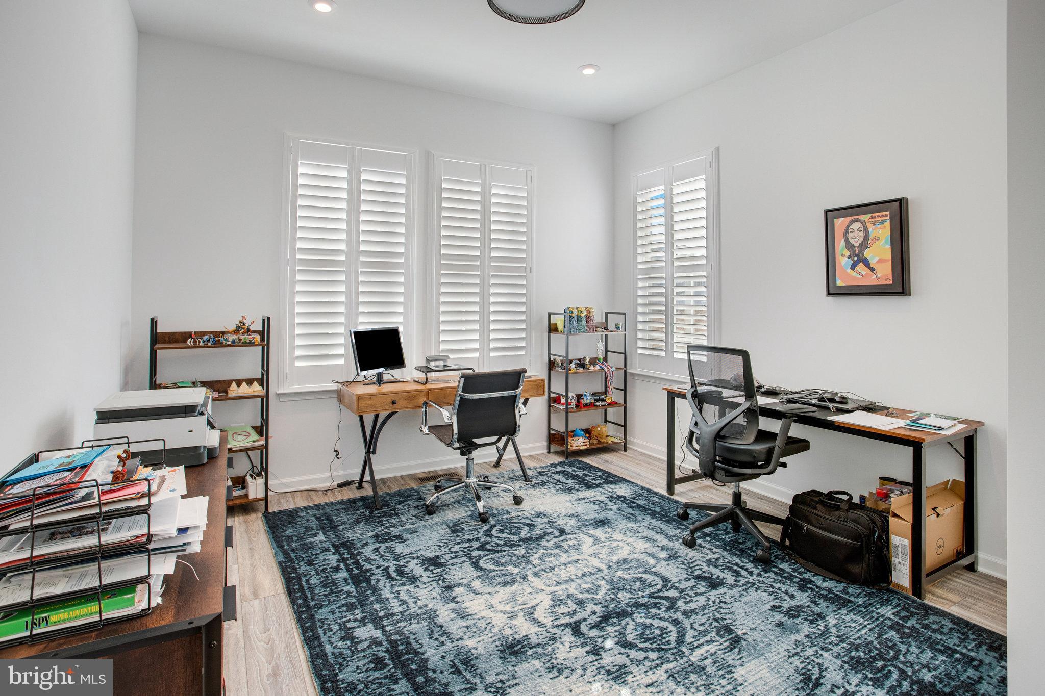 EMBREY MILL - Residential