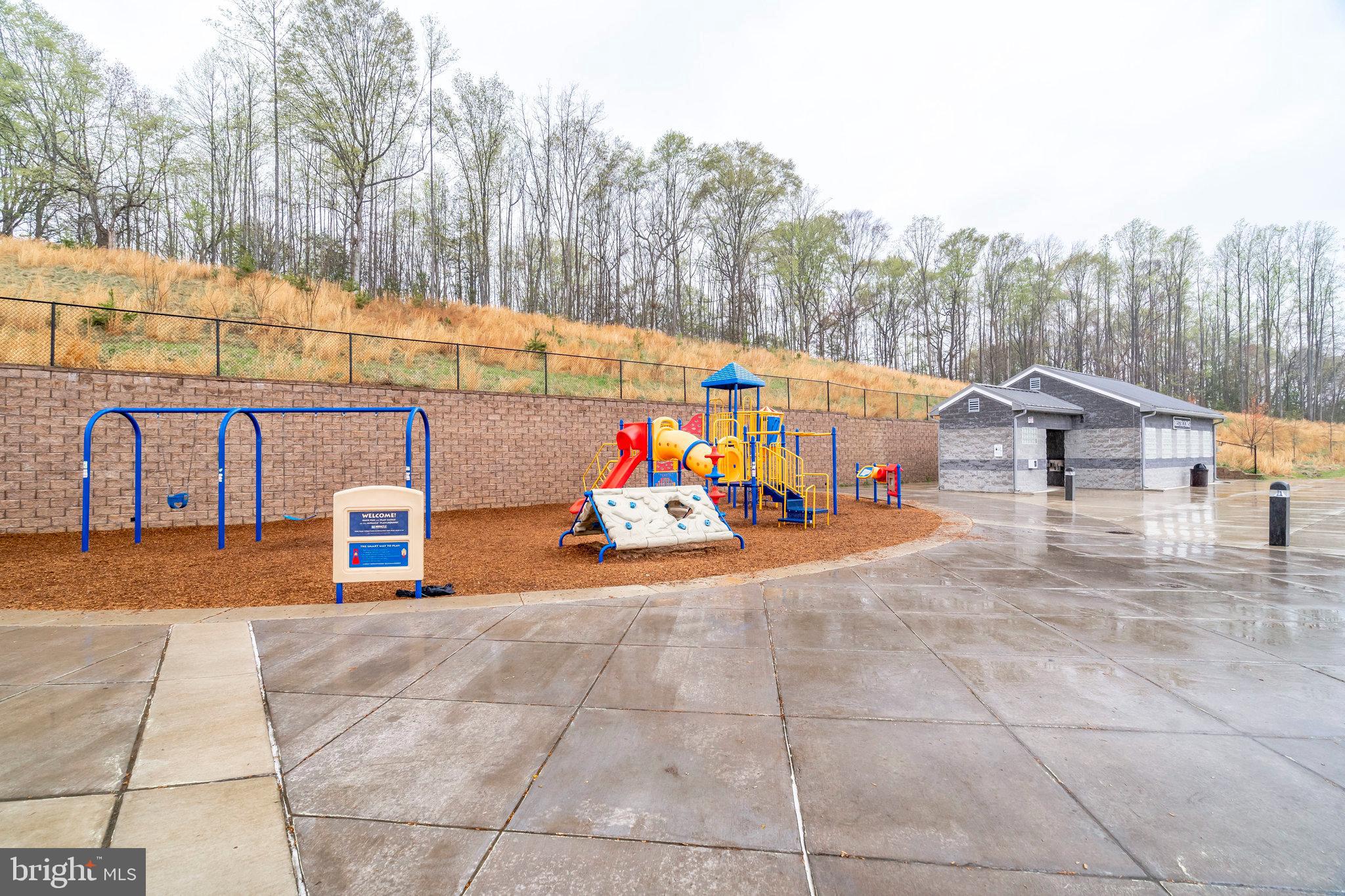 EMBREY MILL - Residential