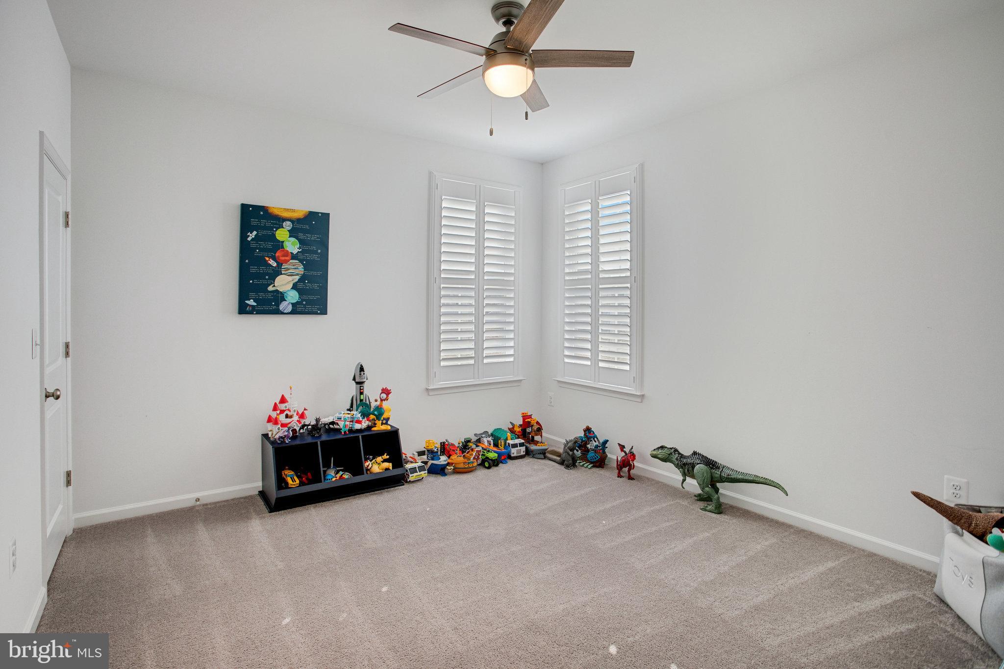 EMBREY MILL - Residential