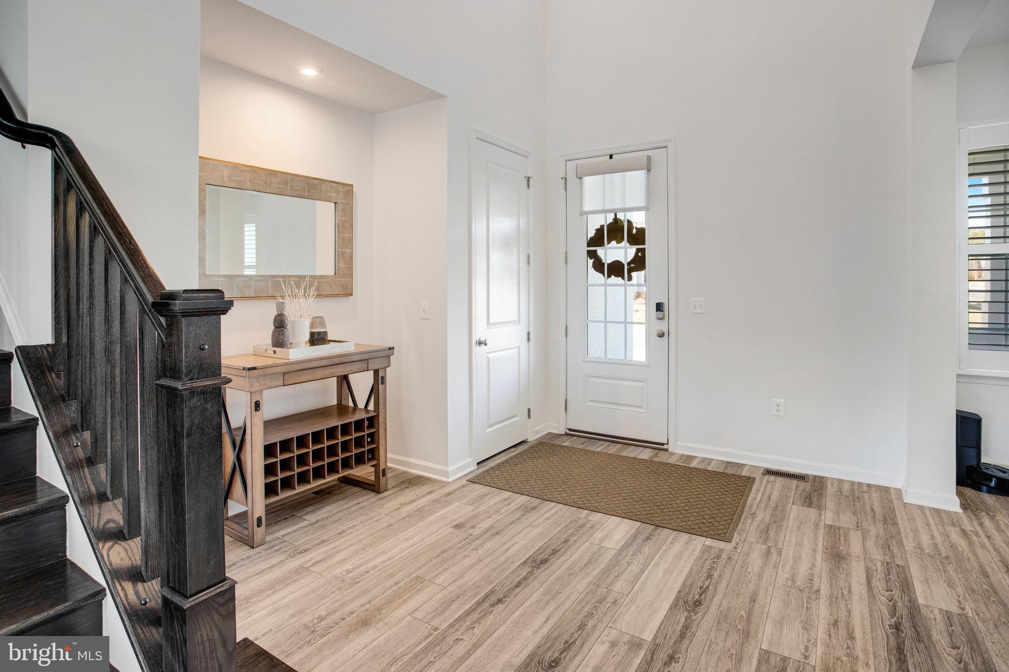 EMBREY MILL - Residential