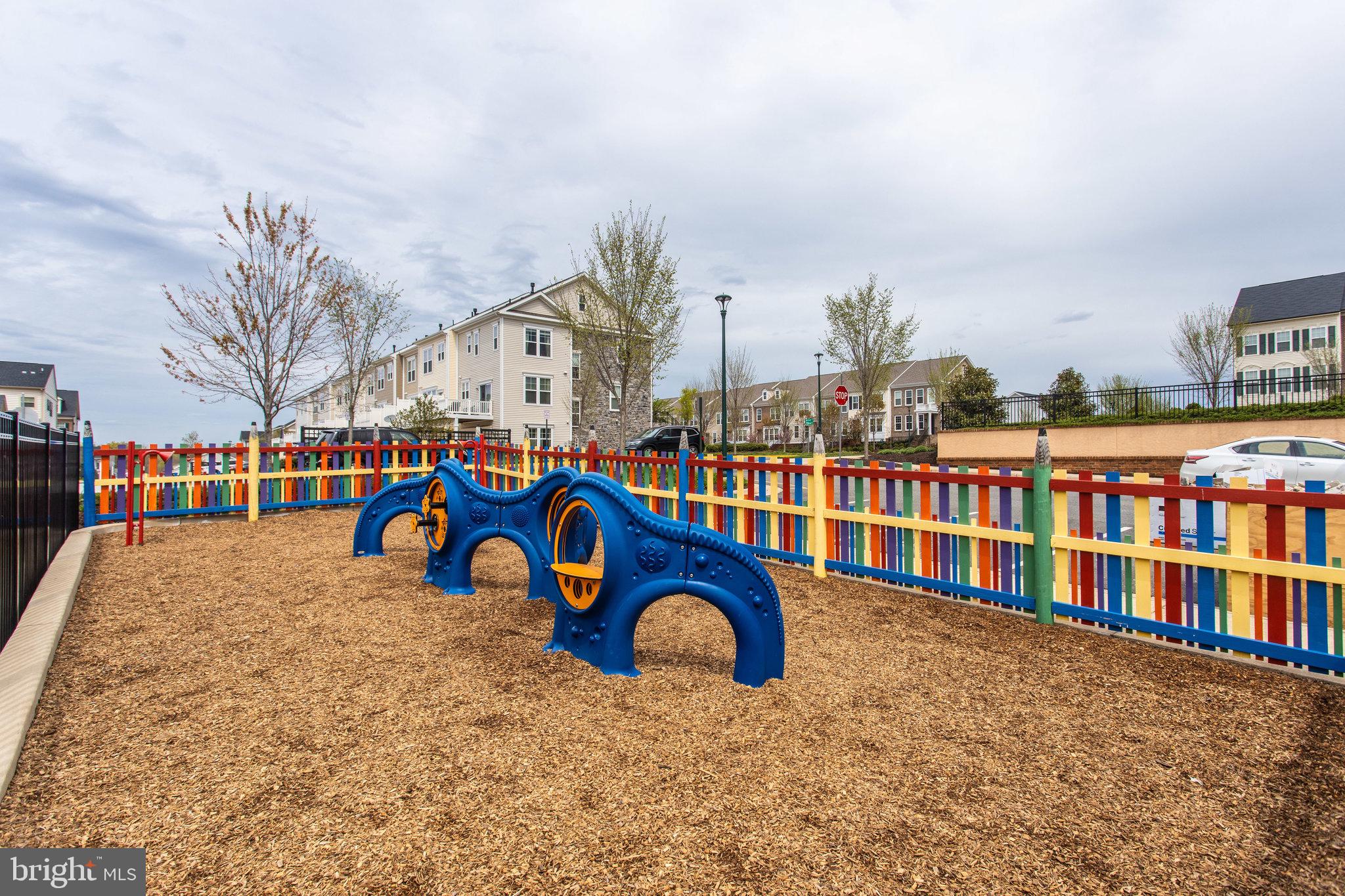 EMBREY MILL - Residential