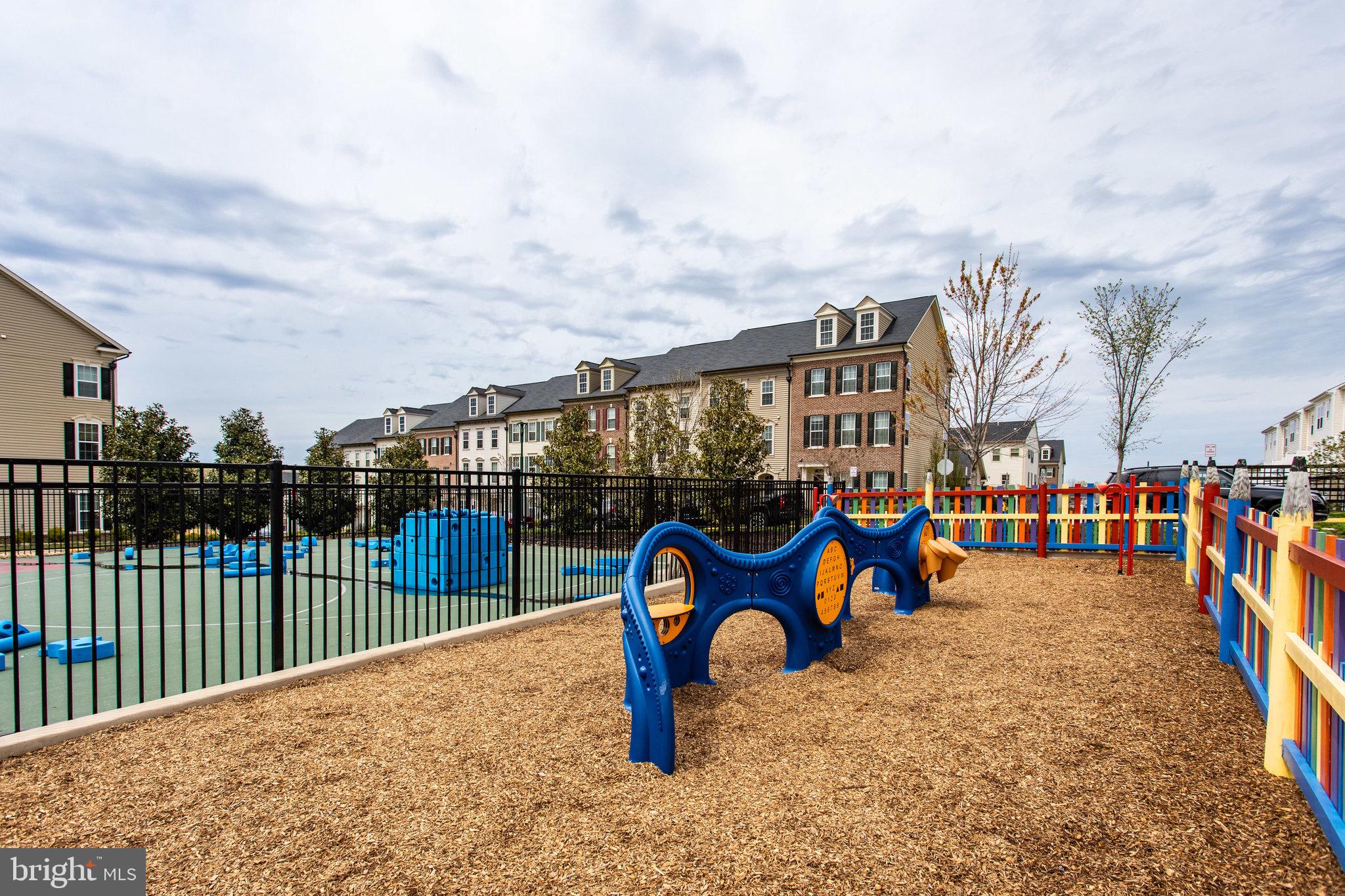 EMBREY MILL - Residential