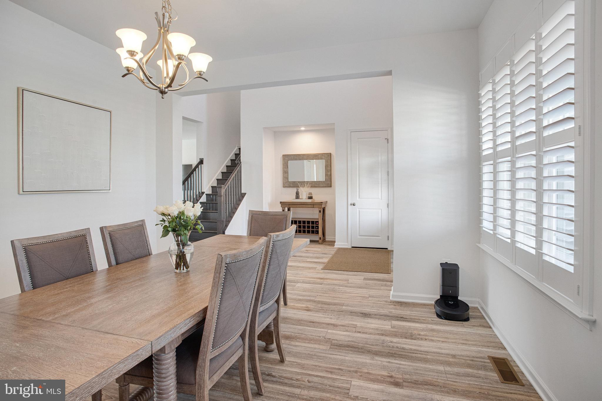 EMBREY MILL - Residential