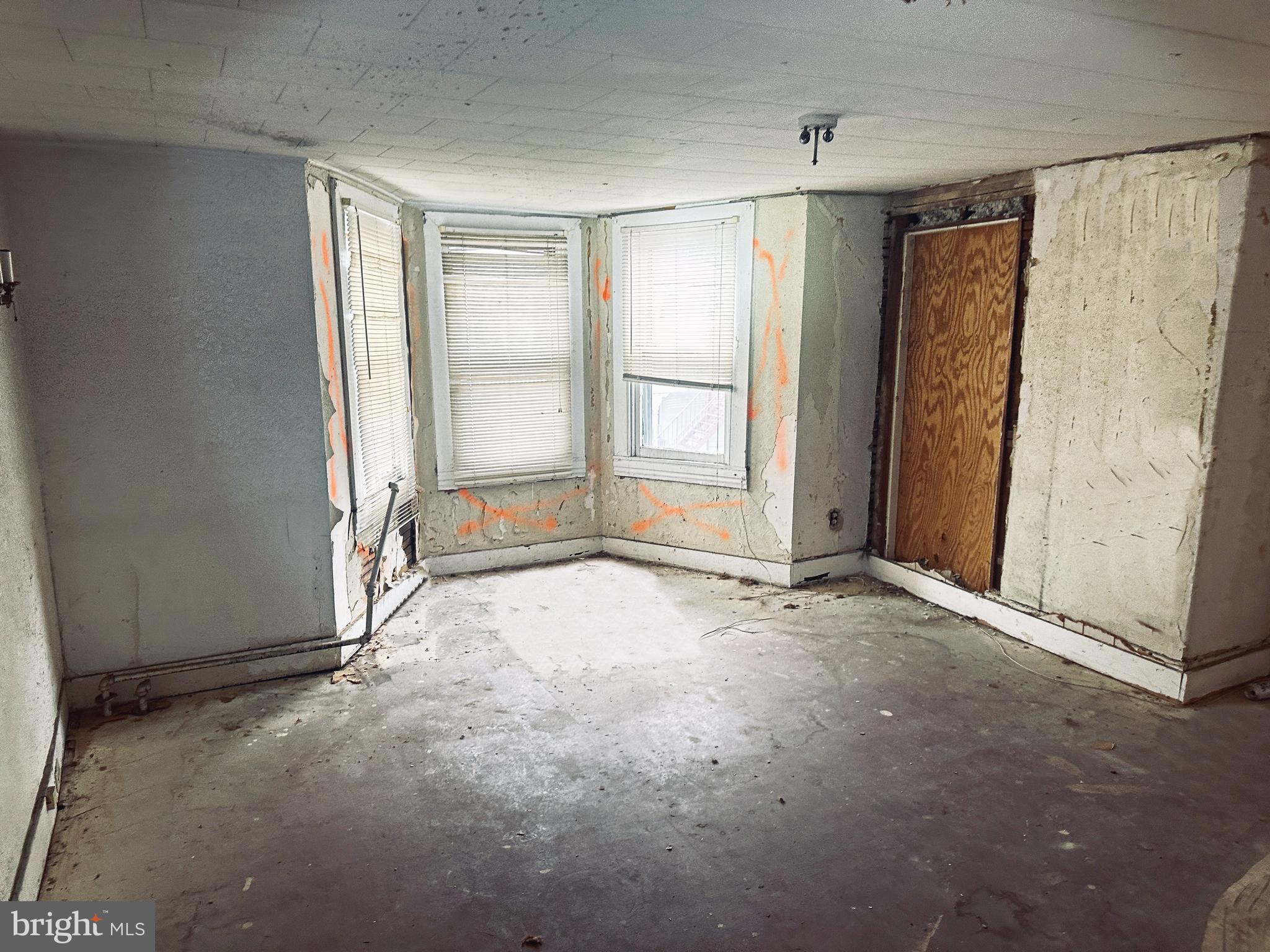 IRVINGTON - Residential