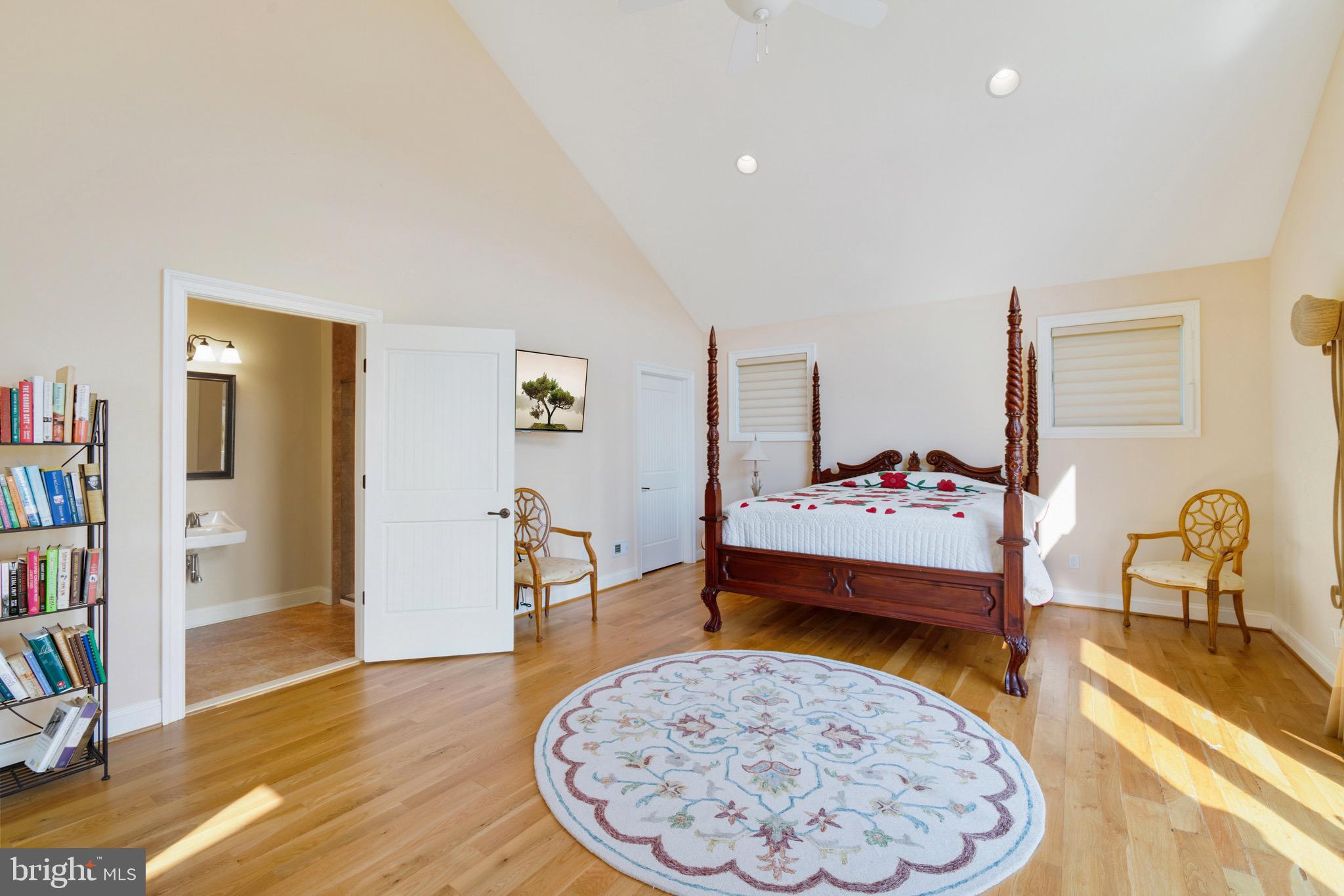 BENNETT POINT - Residential