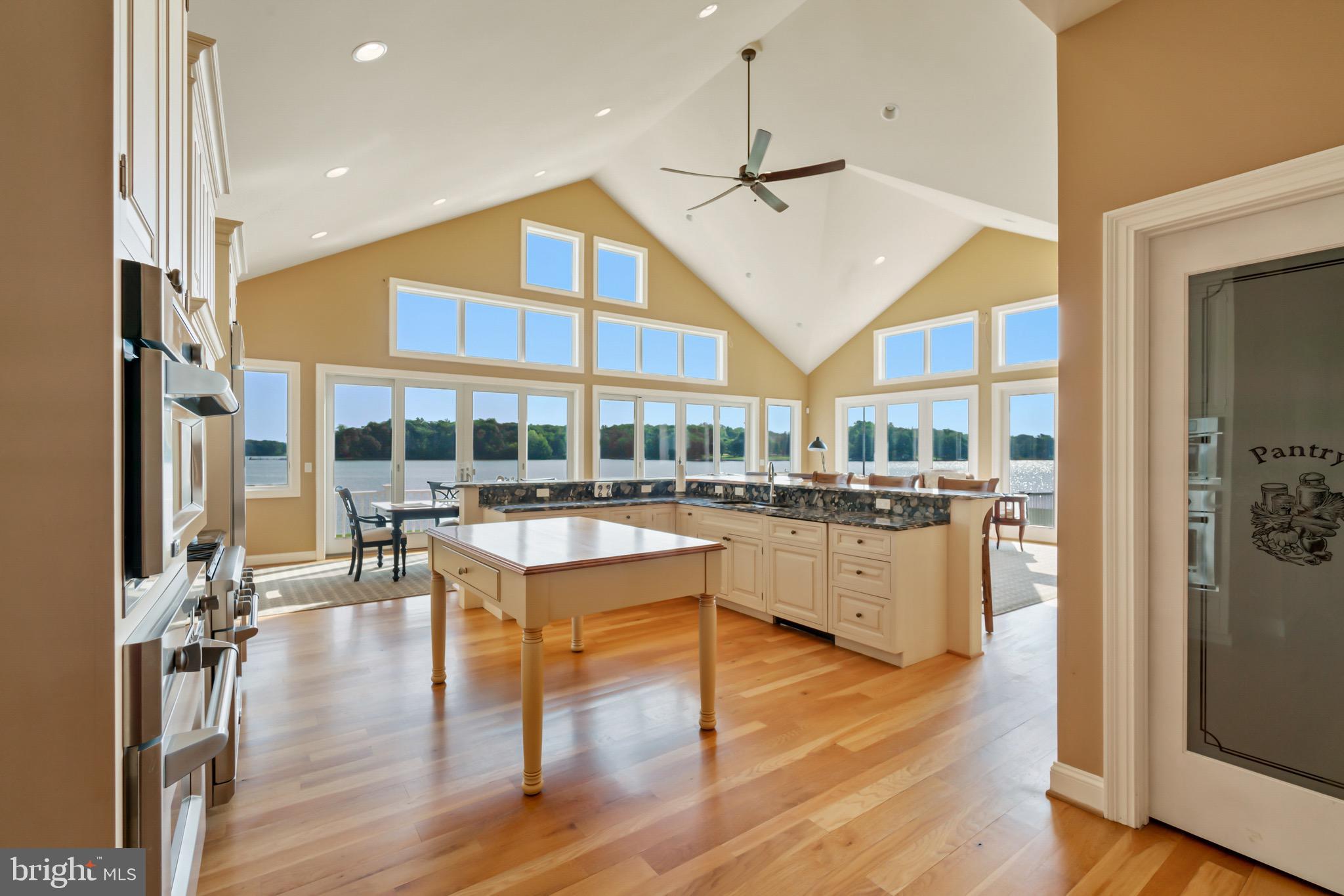 BENNETT POINT - Residential