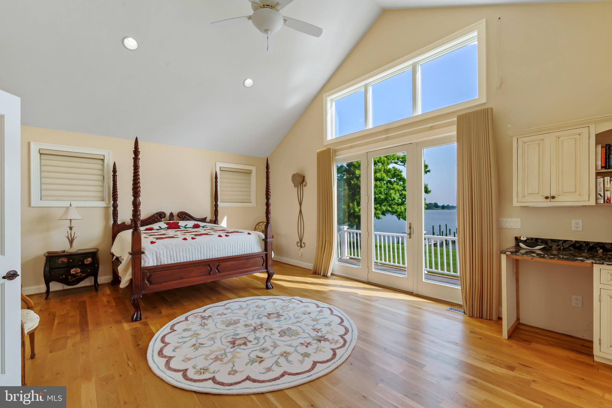 BENNETT POINT - Residential