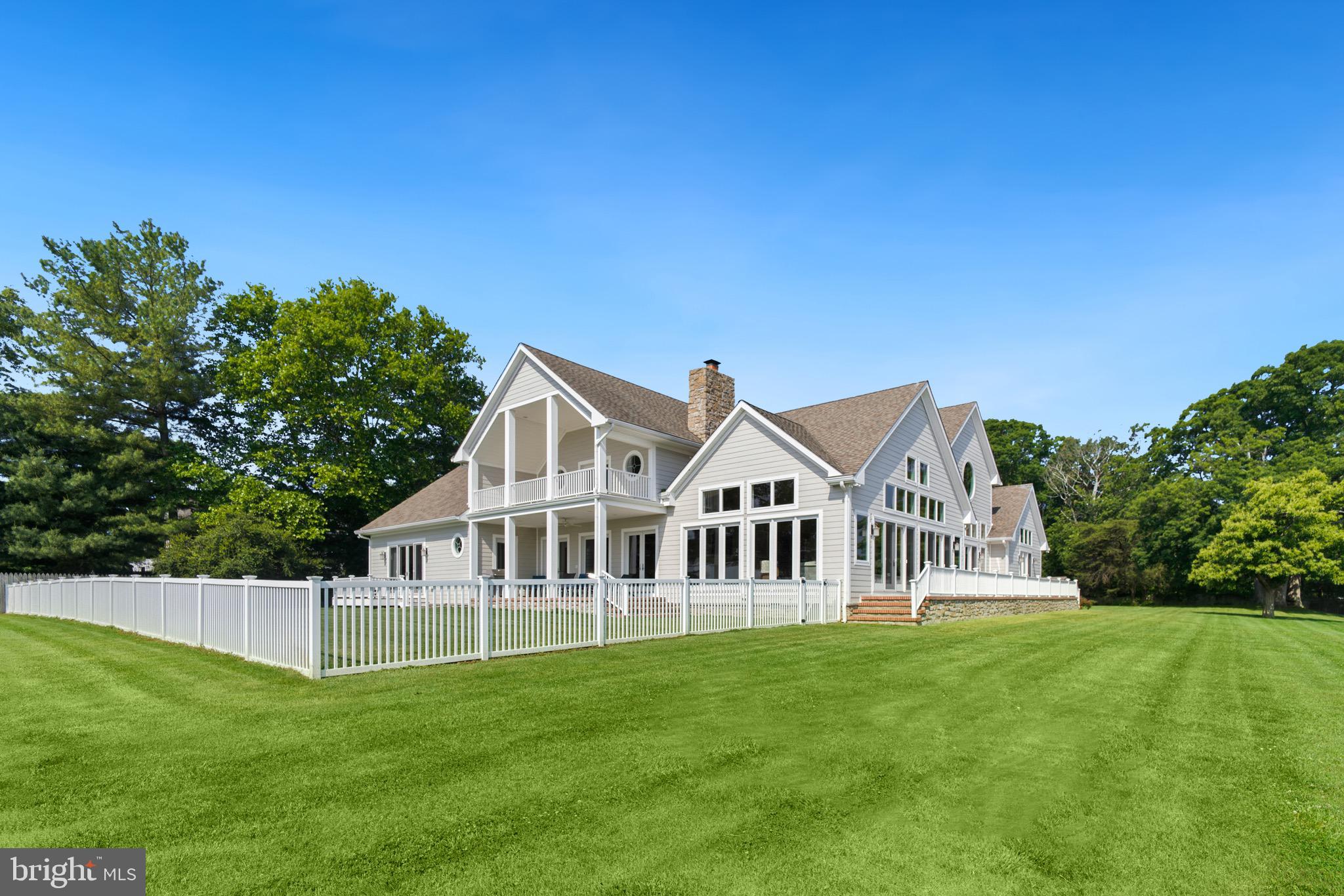 BENNETT POINT - Residential