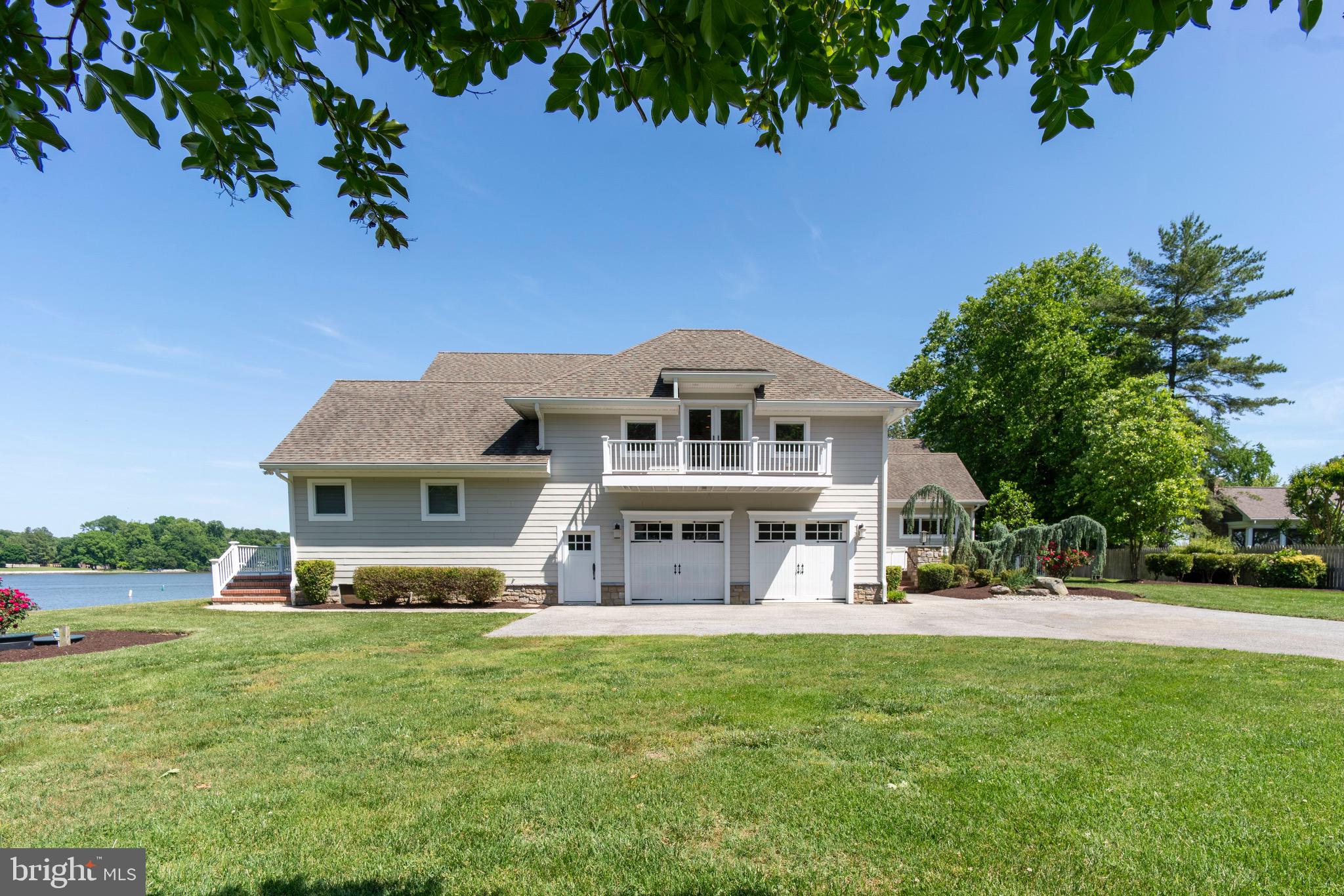 BENNETT POINT - Residential