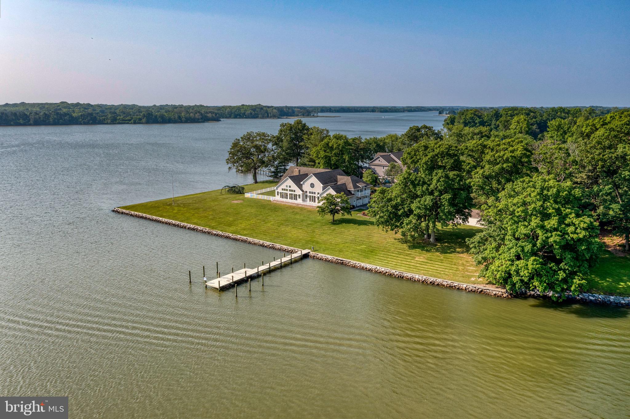 BENNETT POINT - Residential