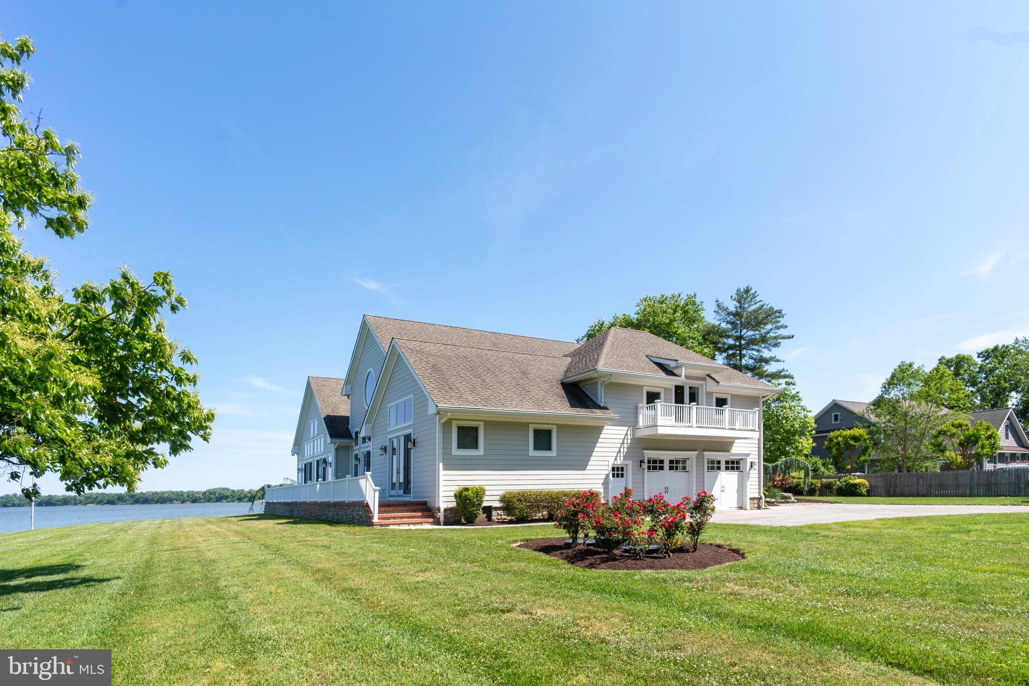 BENNETT POINT - Residential