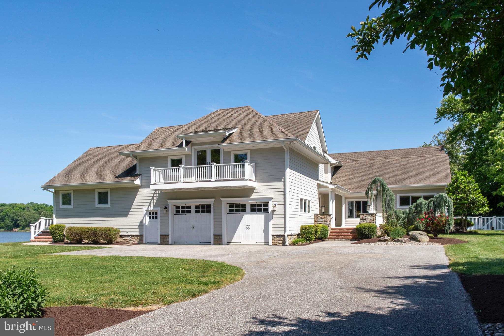 BENNETT POINT - Residential