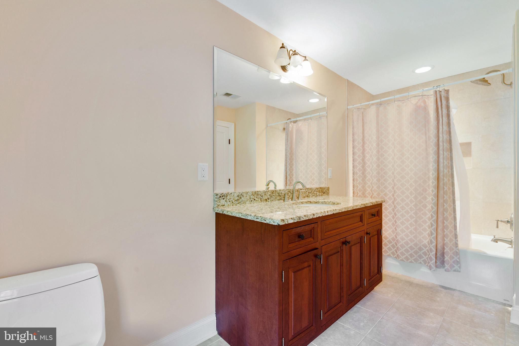 BENNETT POINT - Residential