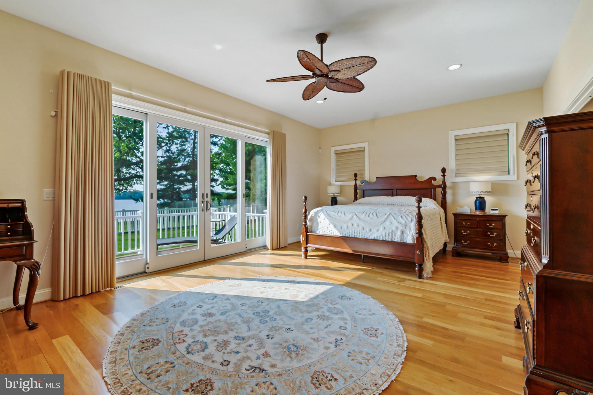 BENNETT POINT - Residential