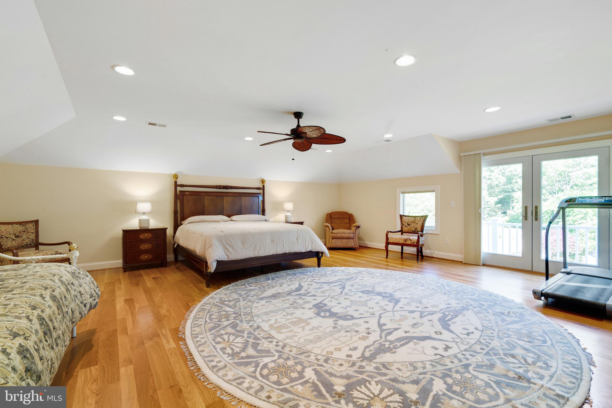 BENNETT POINT - Residential