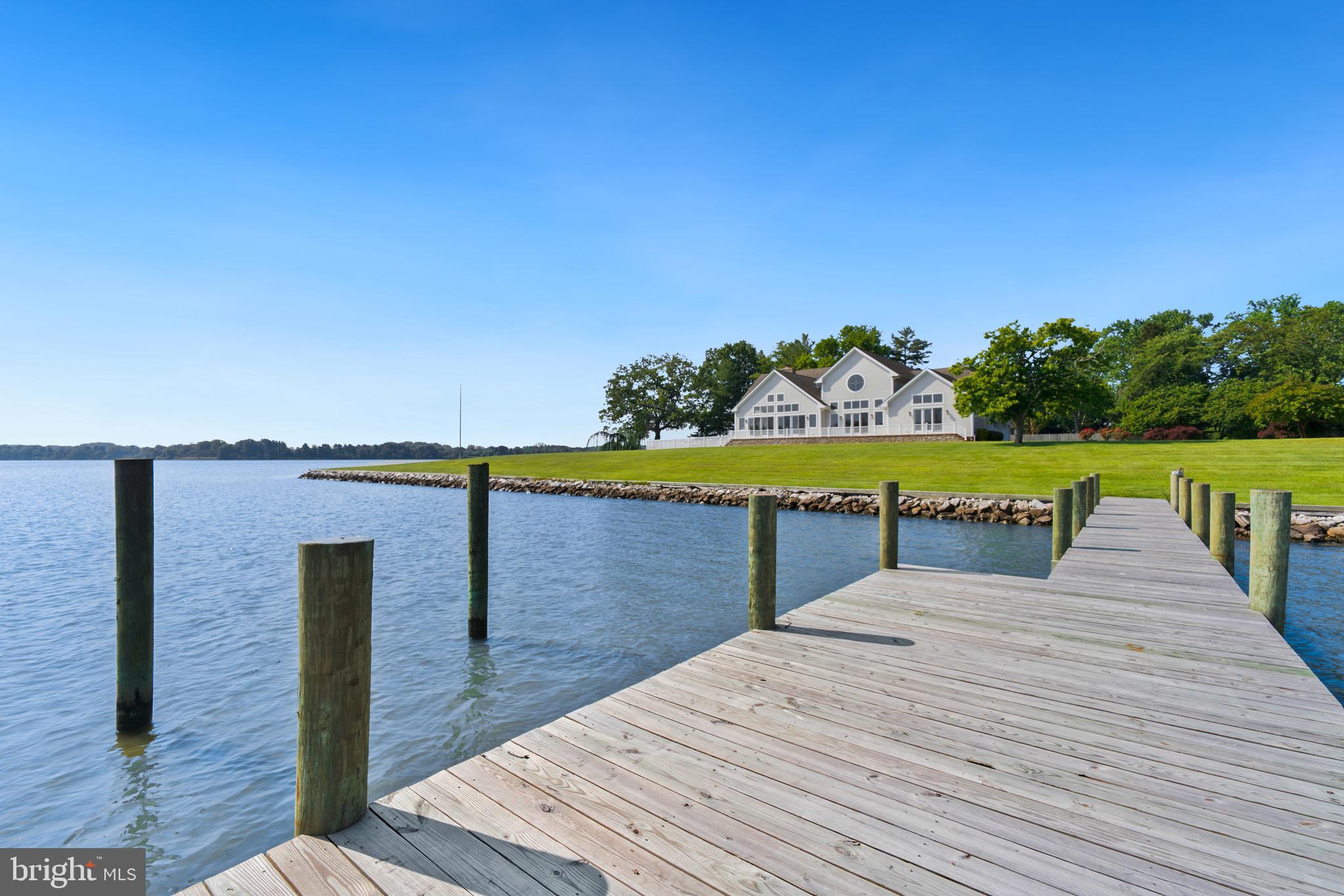 BENNETT POINT - Residential