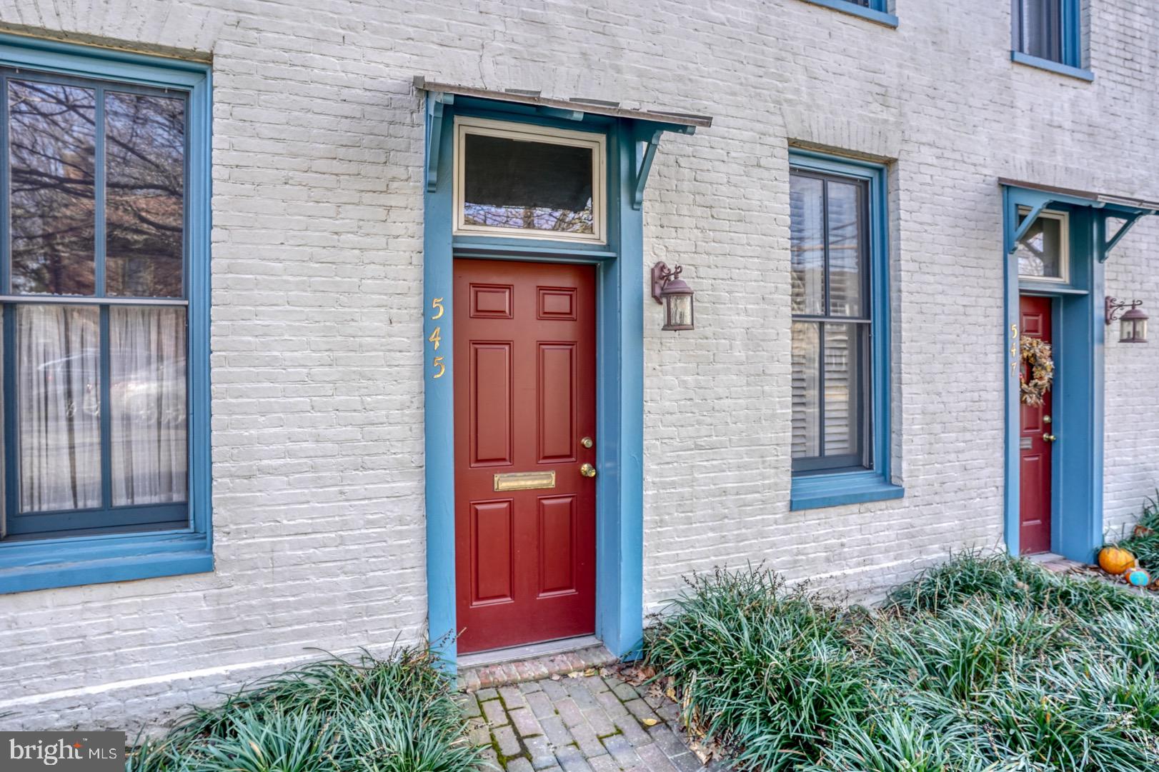 VICKER'S ROW - Residential