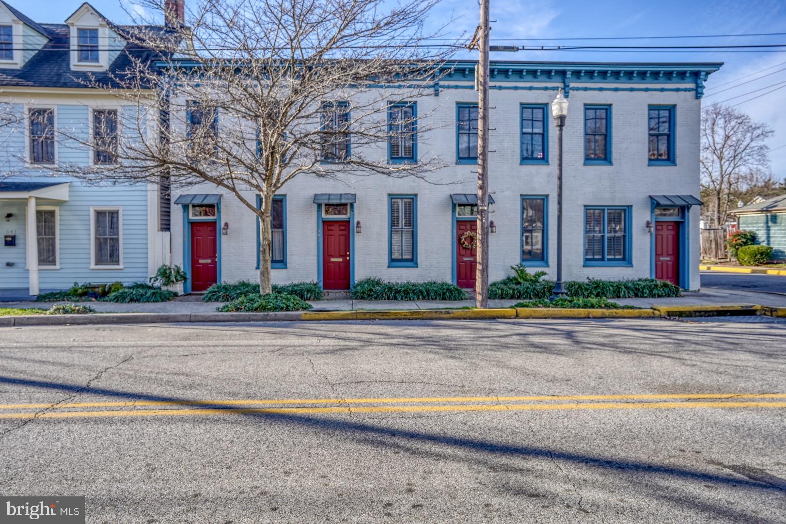 VICKER'S ROW - Residential