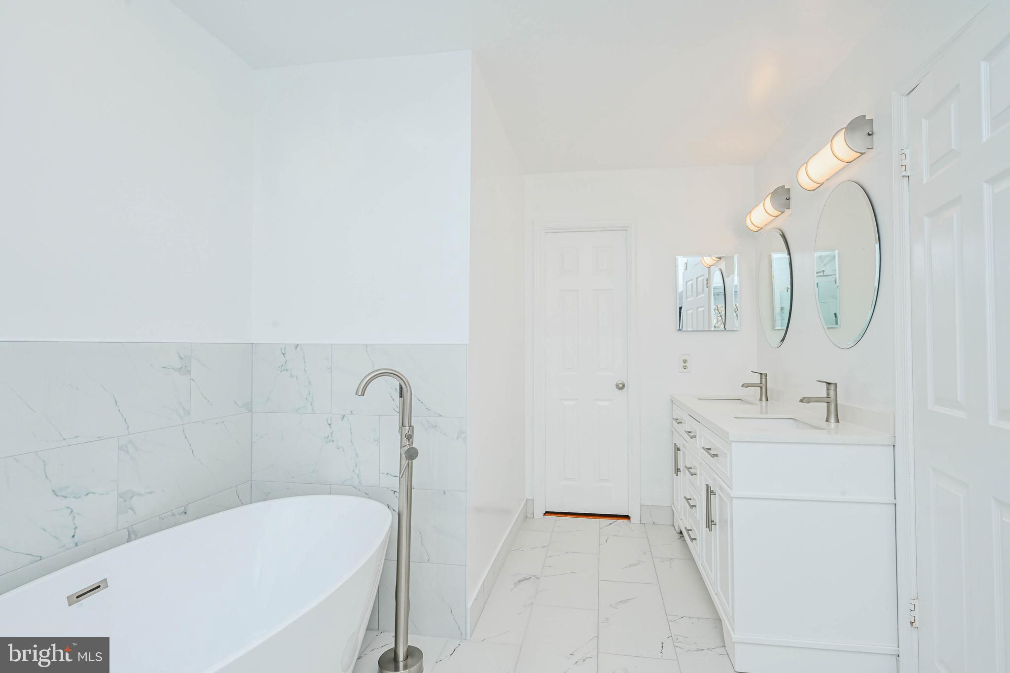 FAIR WOODS - Residential Lease