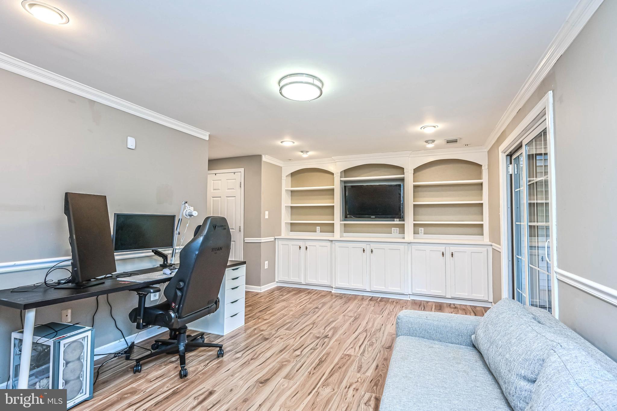 FAIR WOODS - Residential Lease