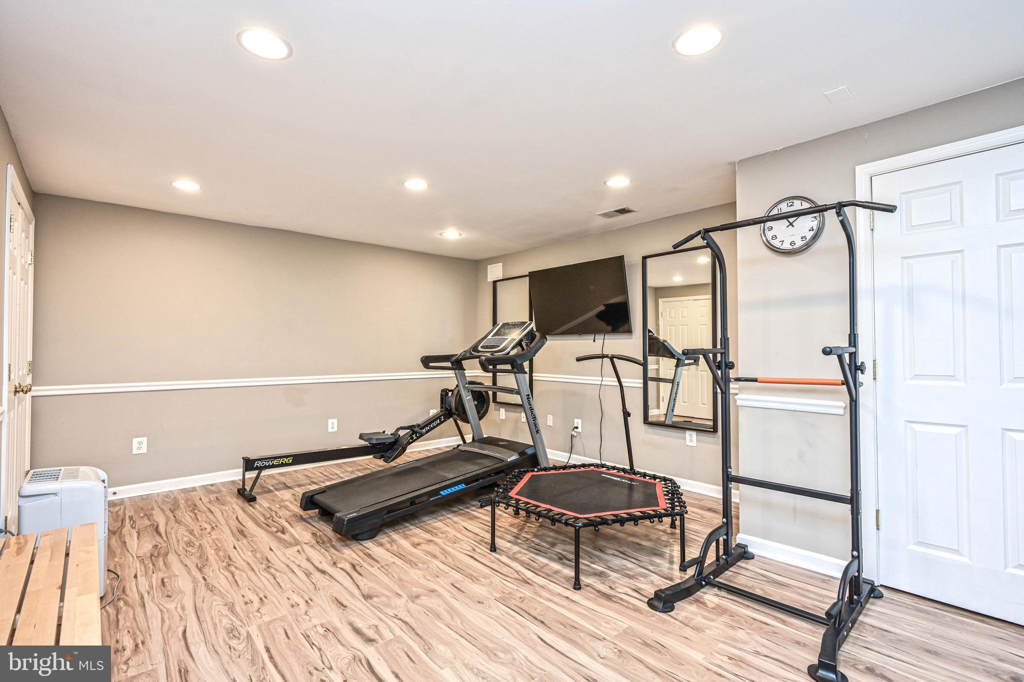 FAIR WOODS - Residential Lease