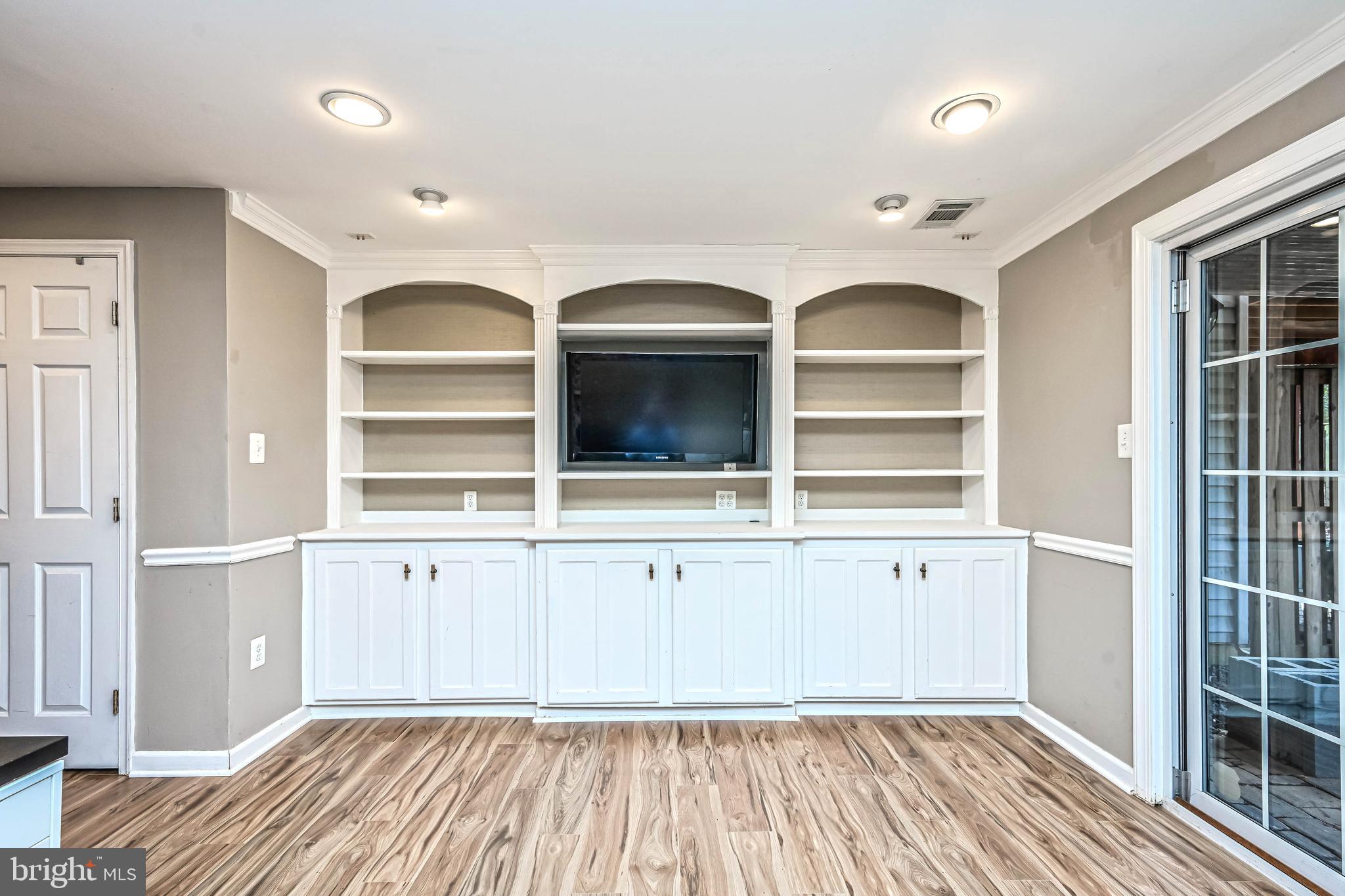 FAIR WOODS - Residential Lease