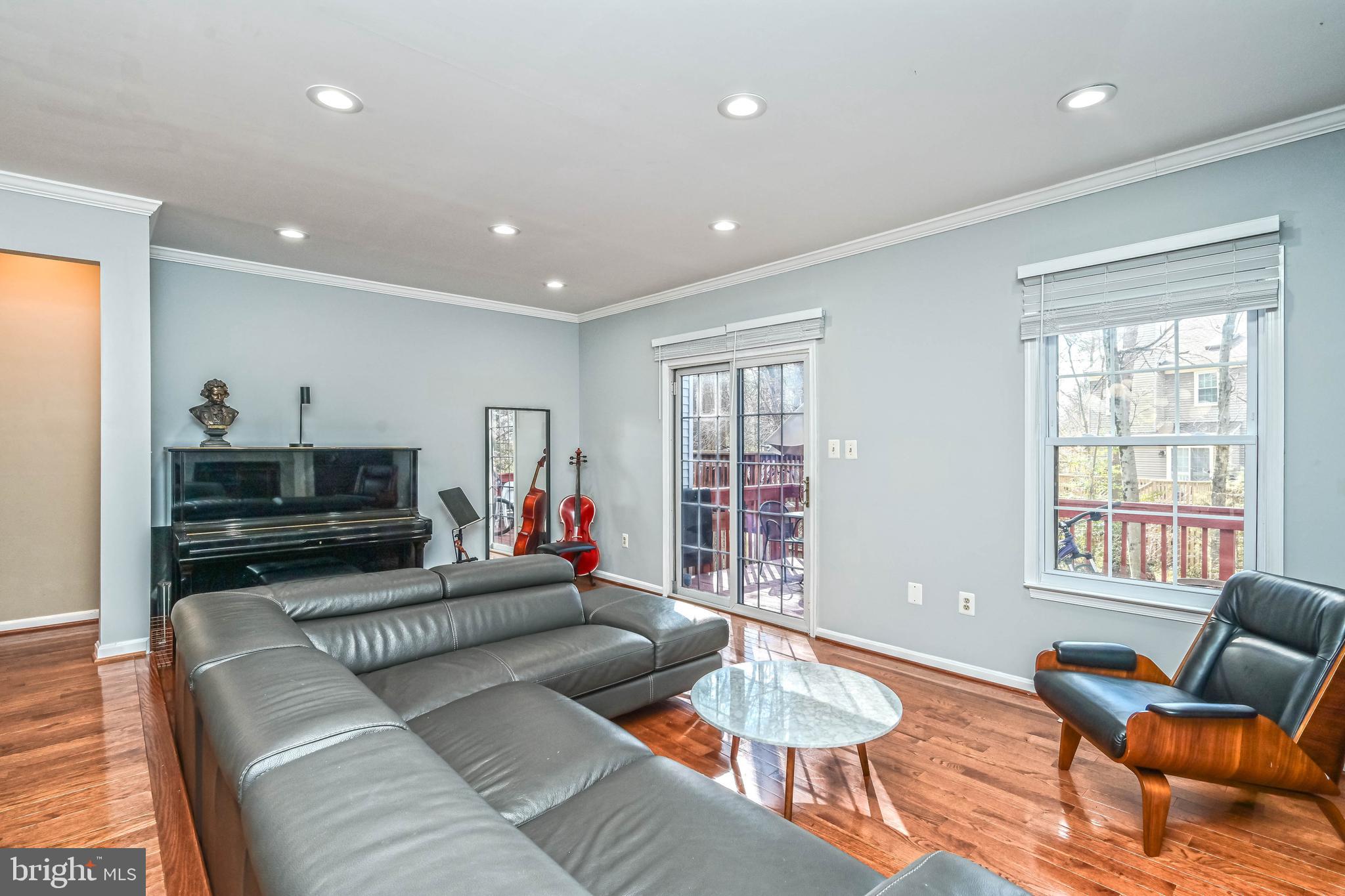 FAIR WOODS - Residential Lease