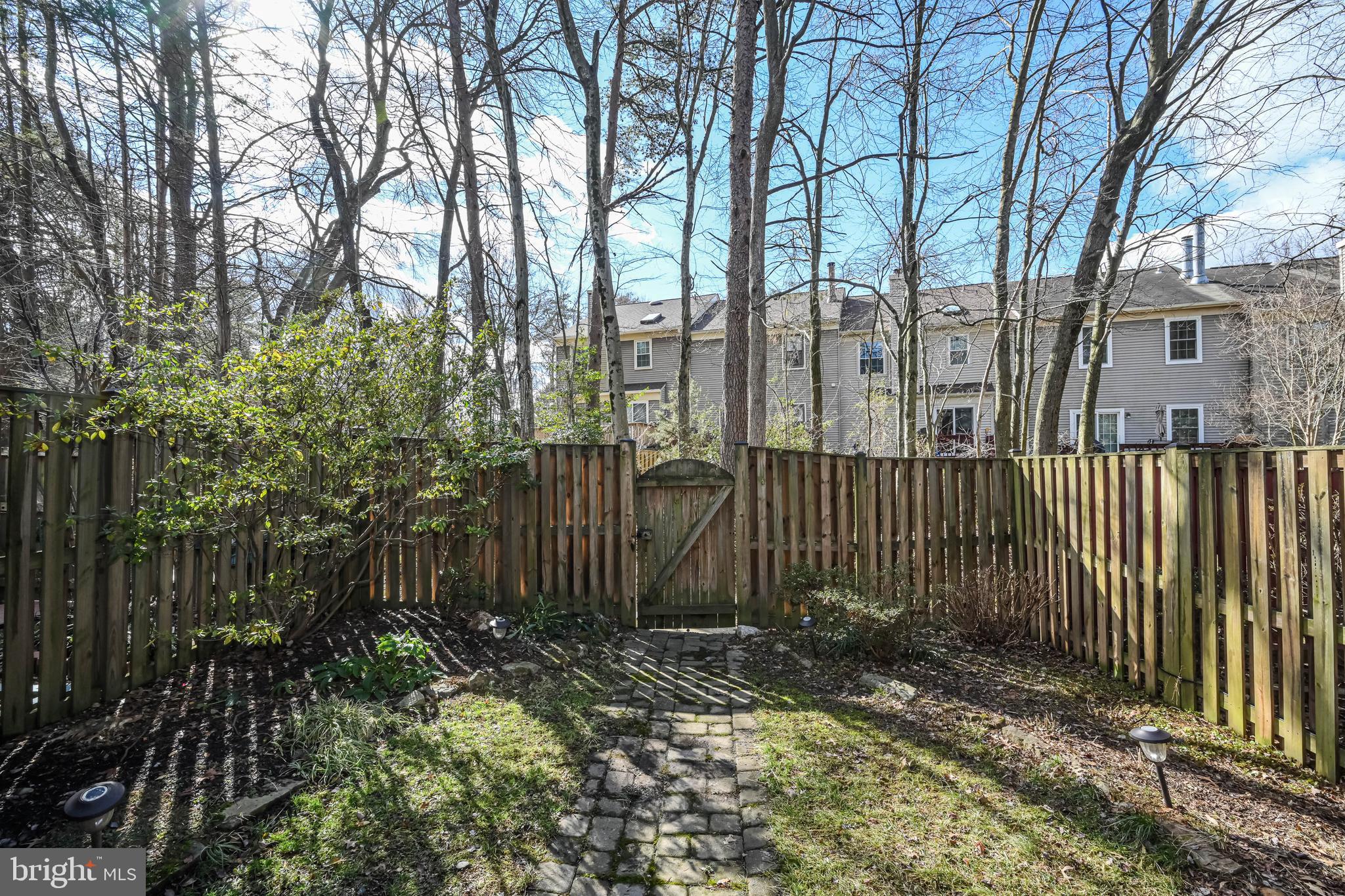 FAIR WOODS - Residential Lease