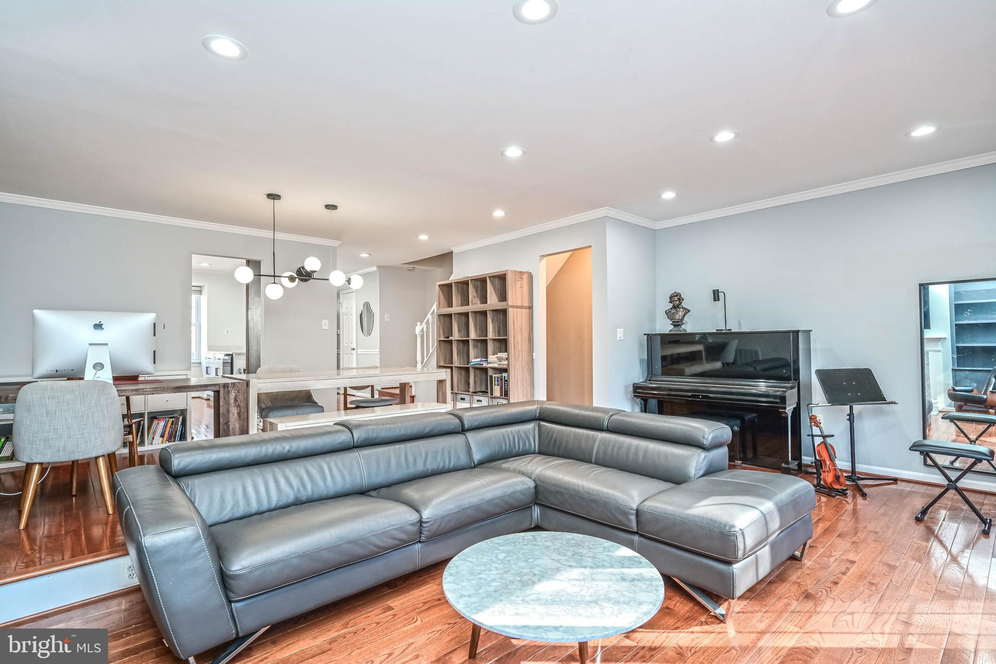 FAIR WOODS - Residential Lease