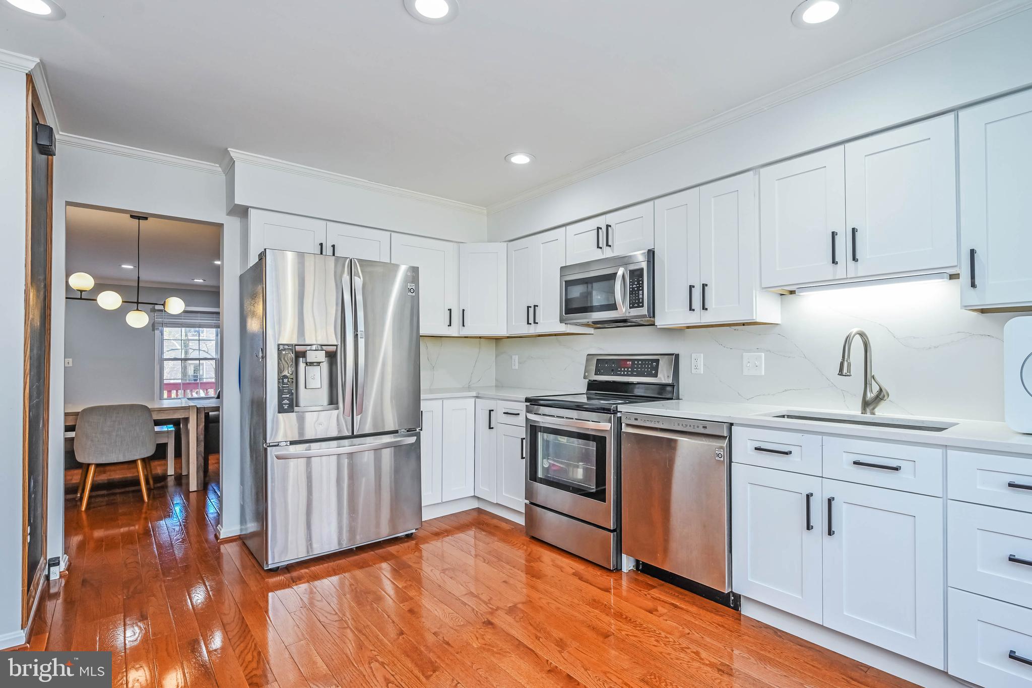 FAIR WOODS - Residential Lease