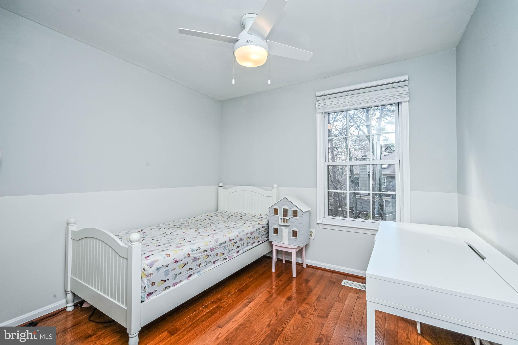 FAIR WOODS - Residential Lease