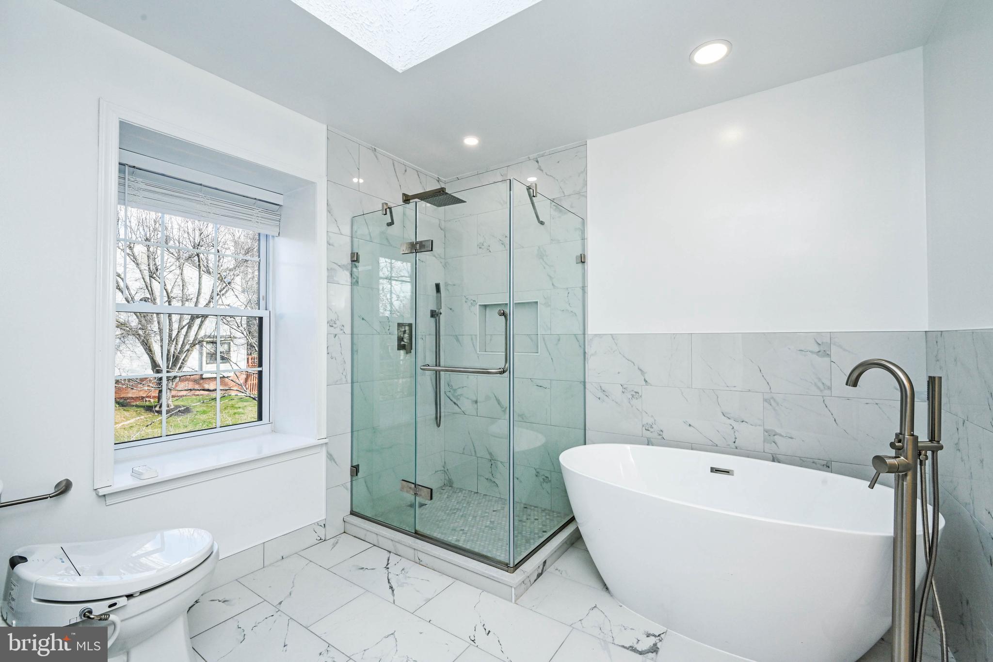 FAIR WOODS - Residential Lease