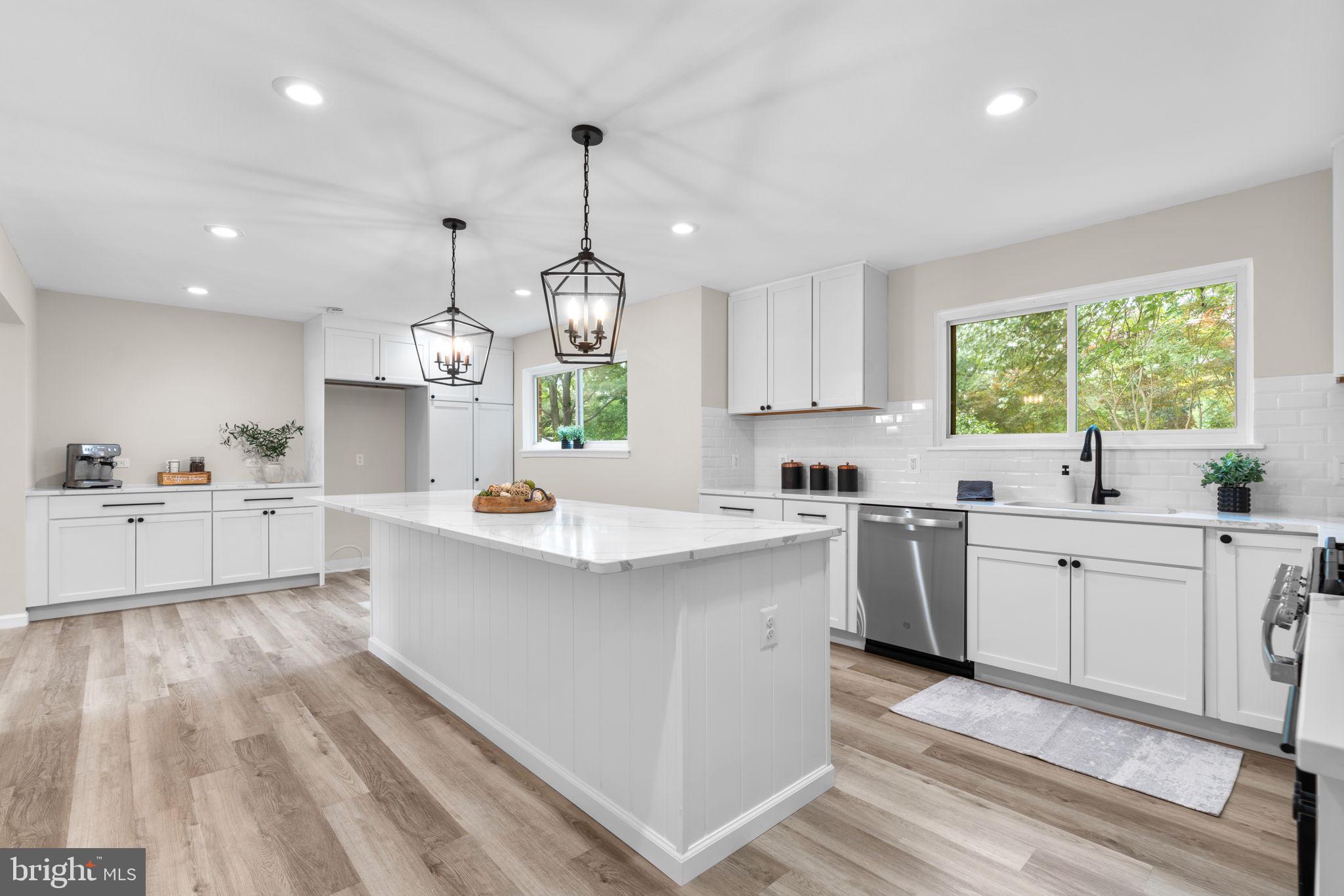 LONGFELLOW - Residential