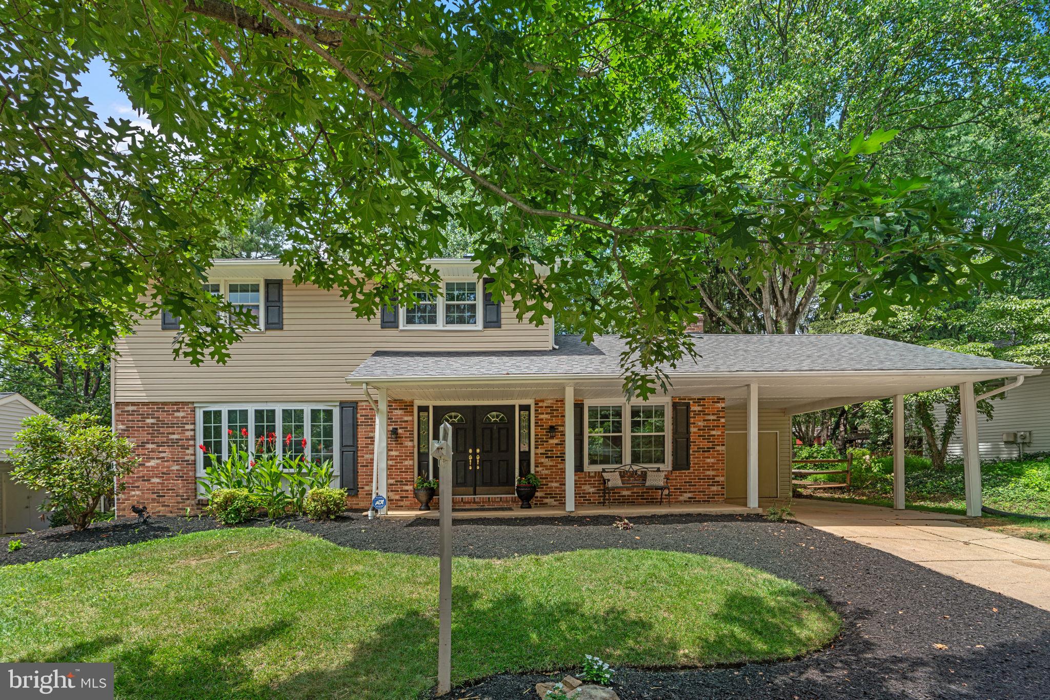 5062 SUMMER DAY LANE