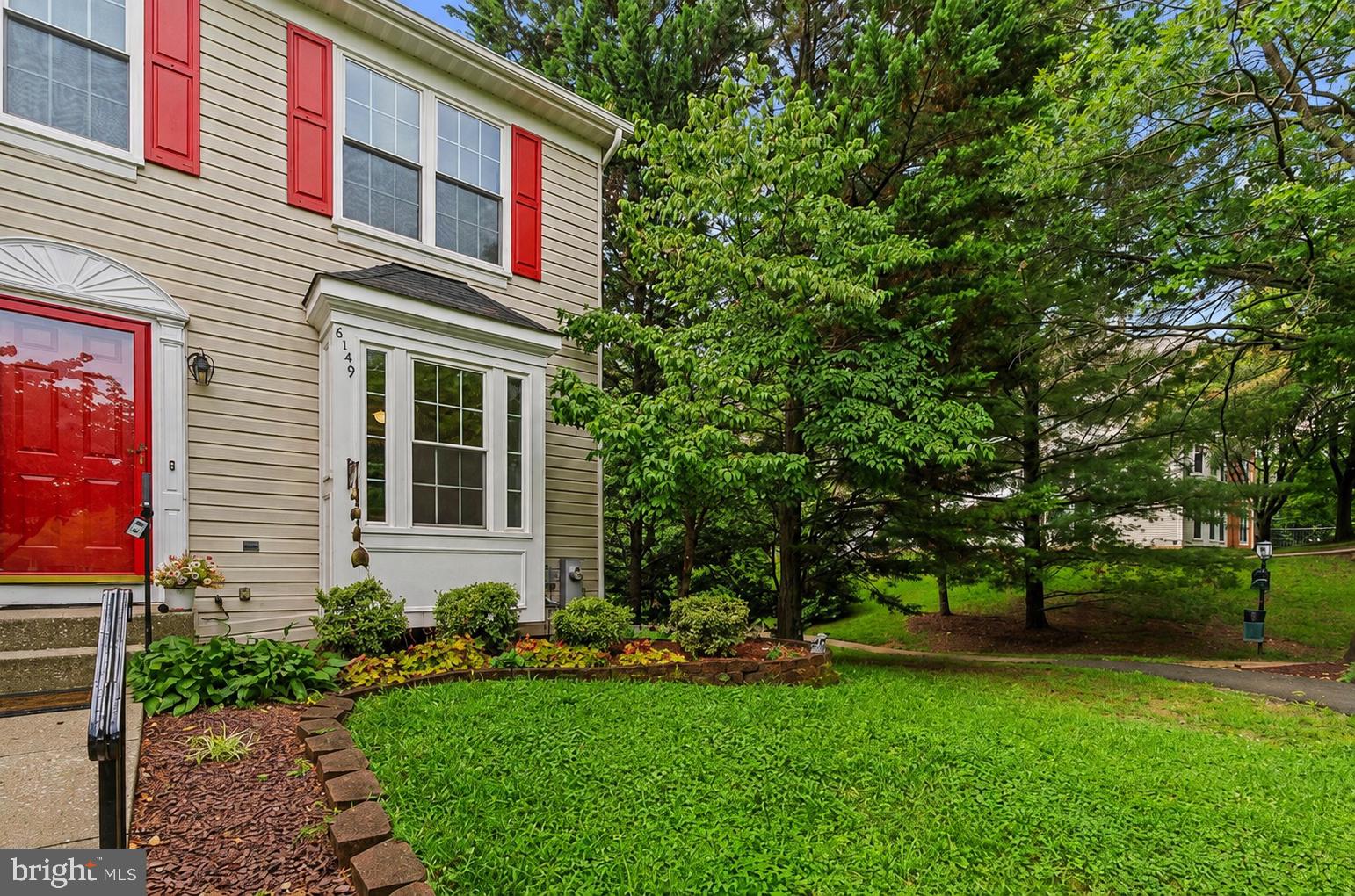 6149 STARBURN PATH
