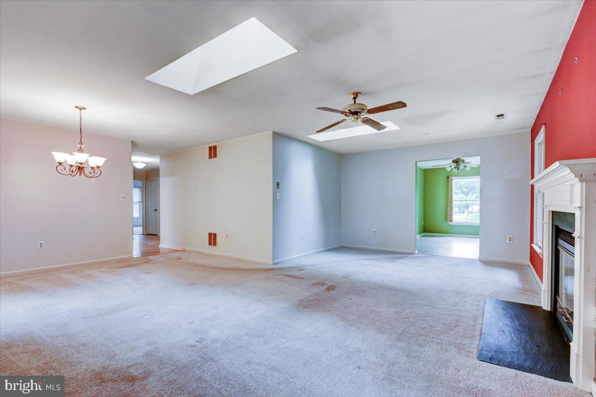 HERITAGE HARBOUR - Residential