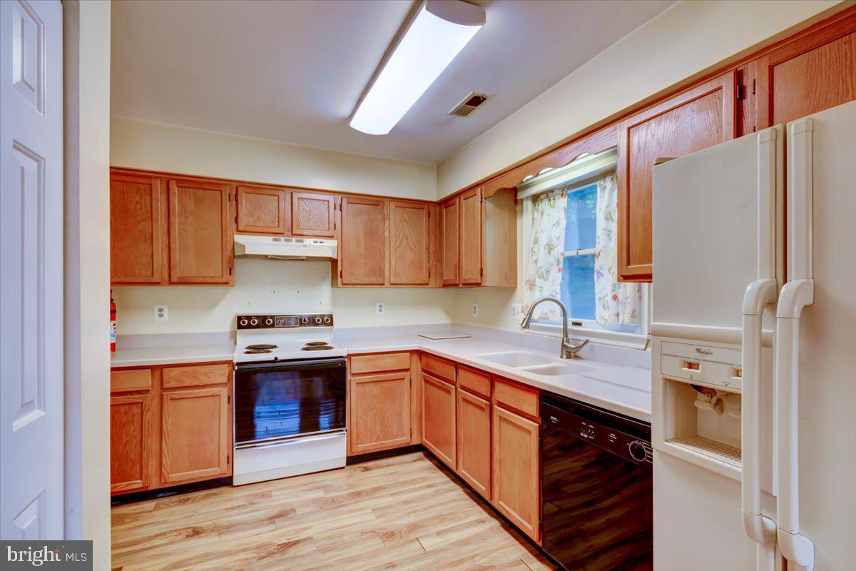 HERITAGE HARBOUR - Residential