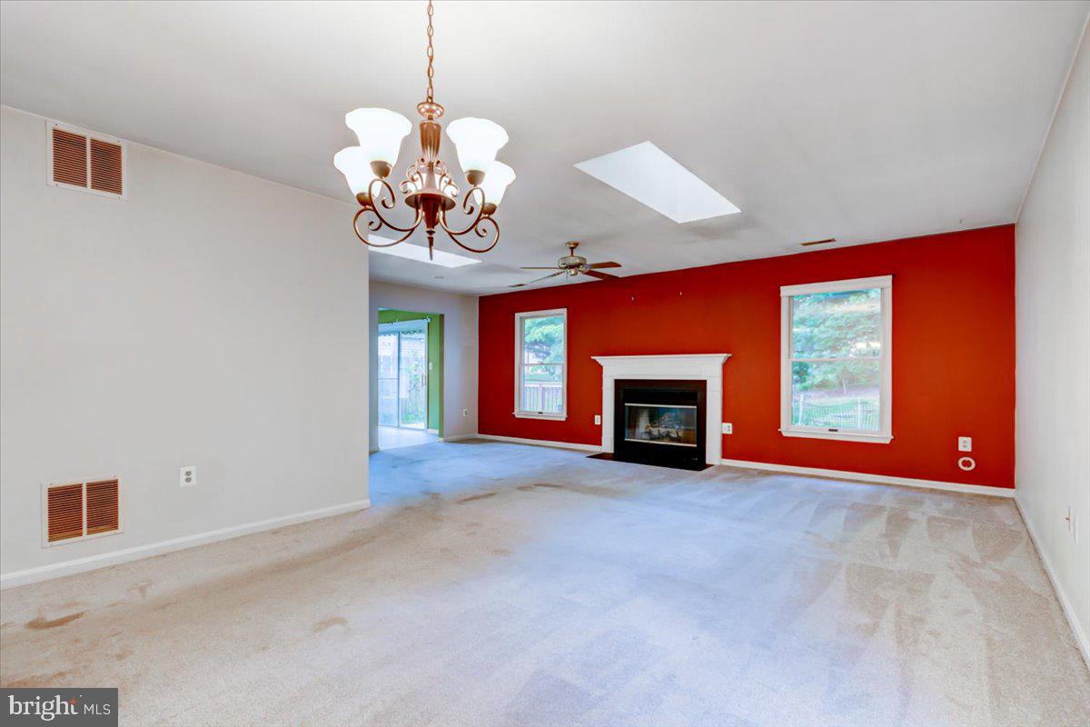 HERITAGE HARBOUR - Residential