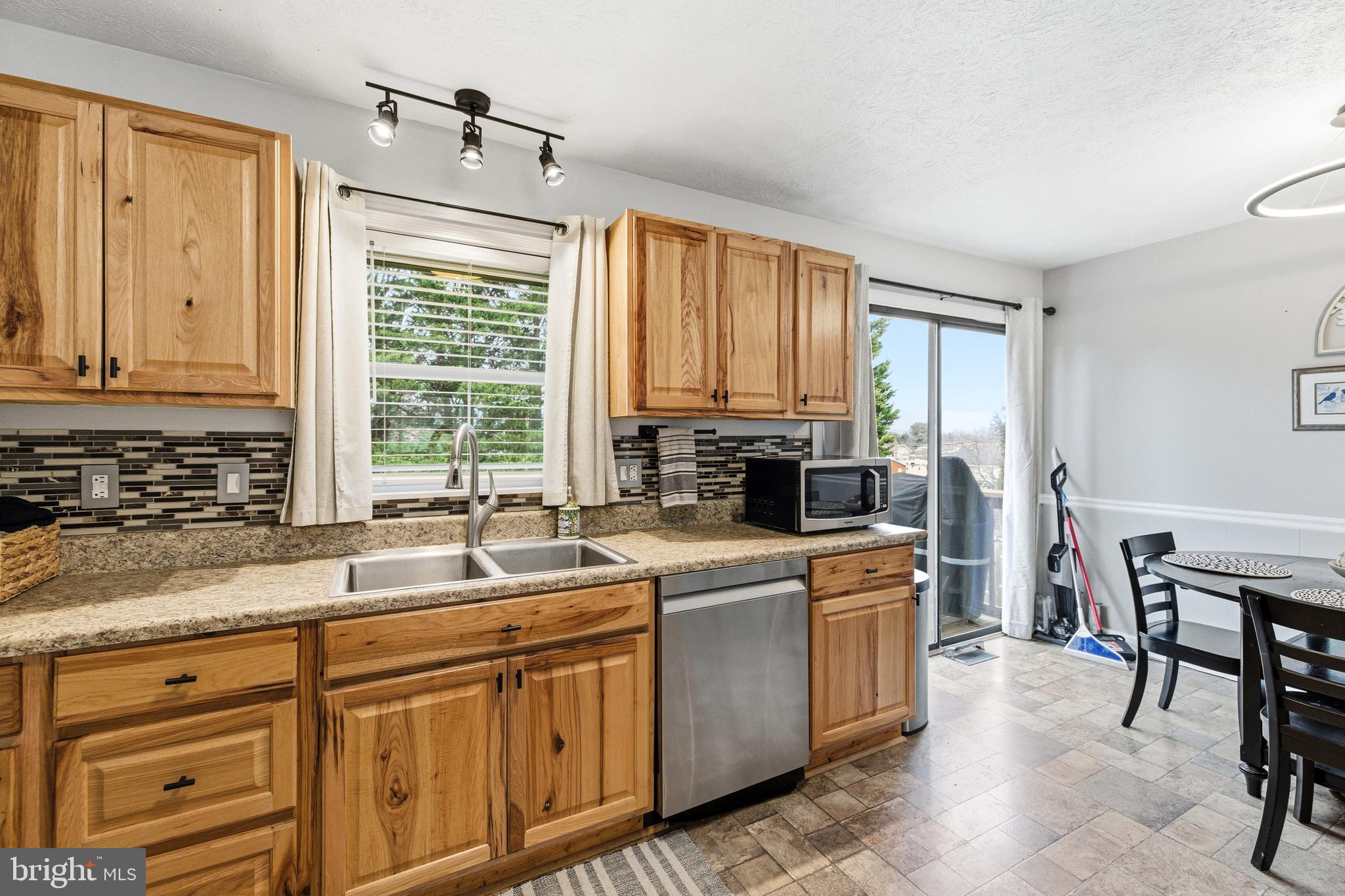 LIBERTY HEIGHTS - Residential