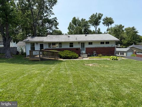 6310 SADDLE TREE DRIVE ALEXANDRIA VA 22310