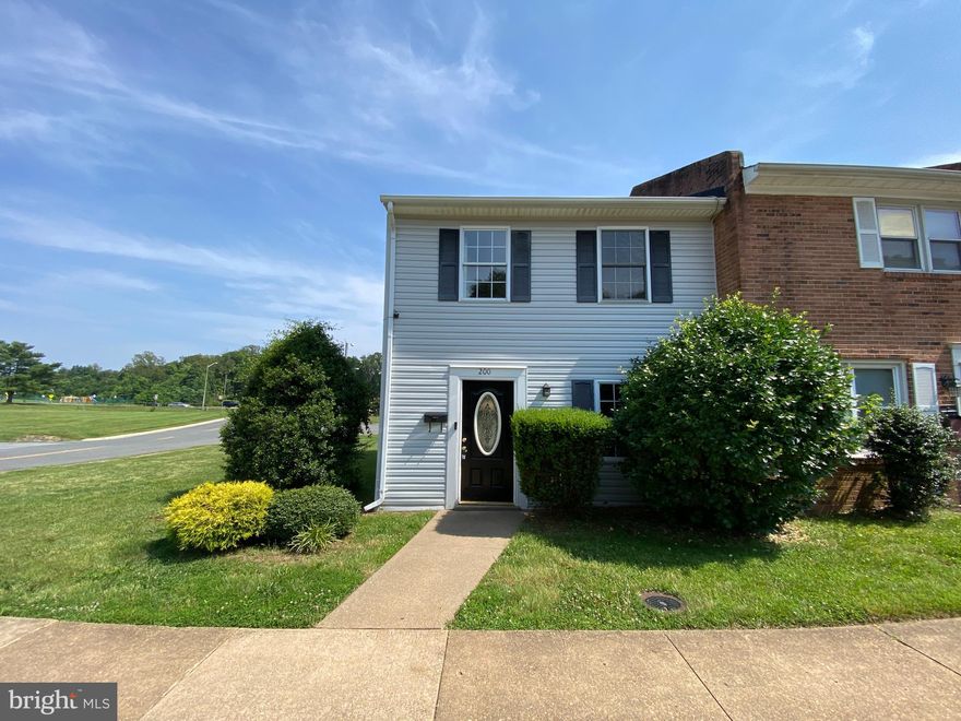 This well-kept, two-level end-unit townhome offers 2 bedrooms and 1.5 bathrooms in a prime Fredericksburg location. The main level features a bright and spacious living area and a generously sized eat-in kitchen, complete with stainless steel appliances—including a brand-new dishwasher—and durable vinyl plank flooring throughout. Upstairs, you'll find two comfortable bedrooms, each with ample closet space, and a full bath with updated fixtures.

Situated just steps from Central Park and minutes to Mary Washington Hospital and Downtown Fredericksburg, the home offers quick access to shopping, dining, and recreation. With easy connectivity to I-95, the VRE, and major commuter routes, this location supports both convenience and lifestyle.

**Washer/Dryer Hookups Available.

CREDIT: All Credit Considered
PETS: Yes, case-by-case
PET FEE: $450/pet non-refundable fee
VOUCHERS: Housing Choice Vouchers accepted
UTILITIES: Tenant Pays All
APPLICATION FEE: $65 per applicant
SECURITY DEPOSIT:  Minimum One month's rent (Please note that in certain cases, a double deposit may be required)
RESIDENT BENEFIT PACKAGE: $25/month