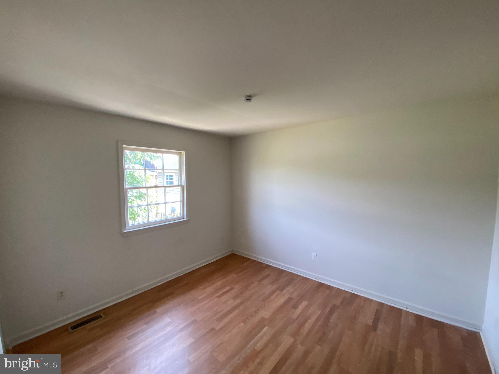 CENTRAL PARK TOWNHOMES - Residential Lease