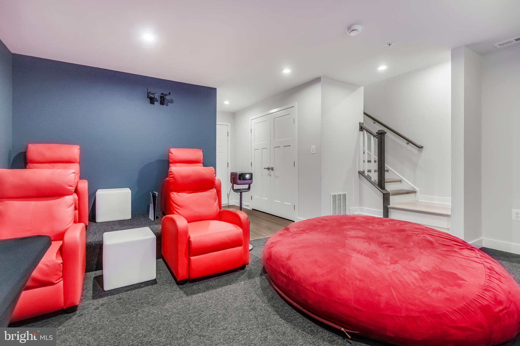 WESTPHALIA TOWN CENTER - Residential Lease